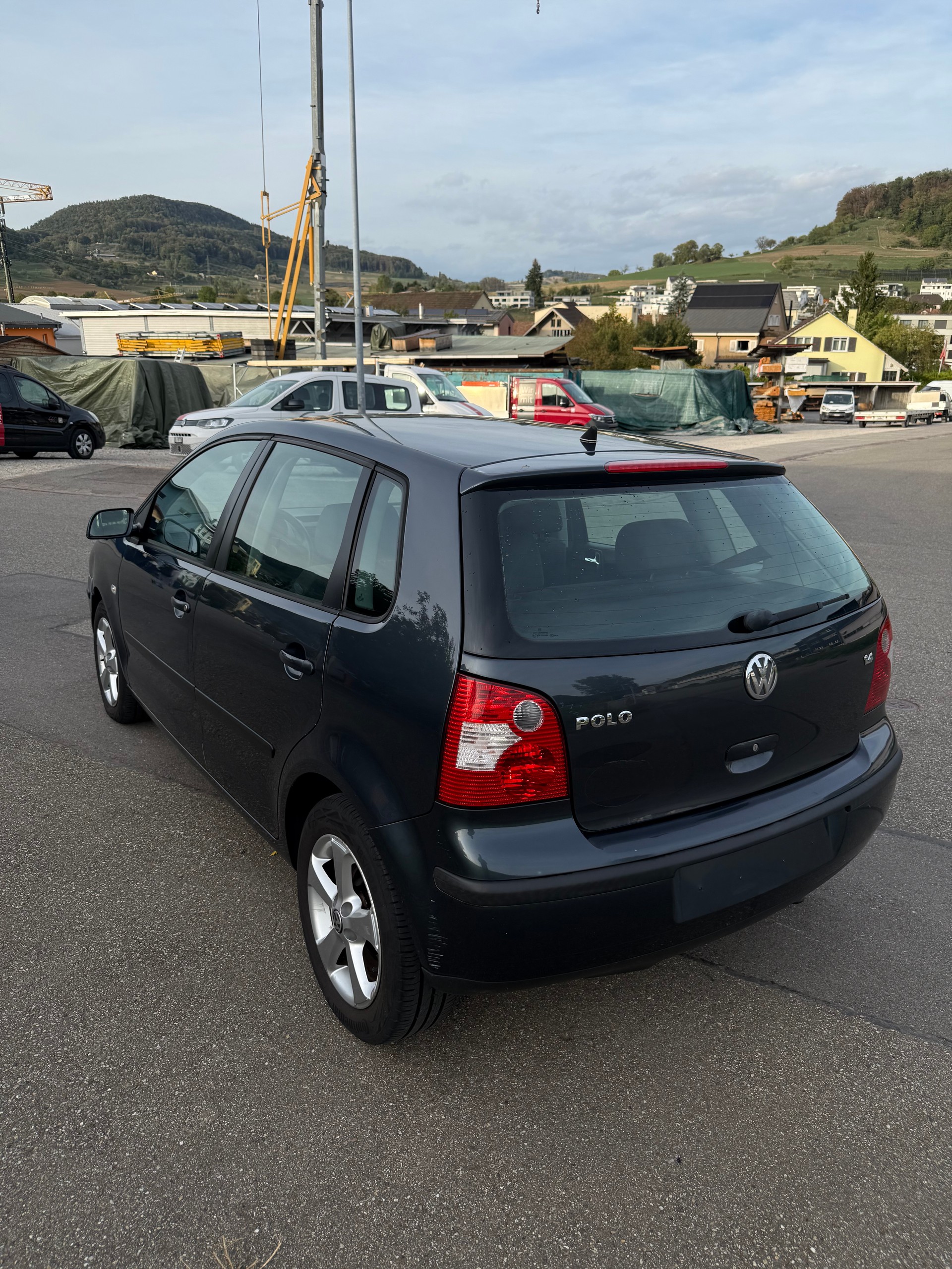 VW Polo 1.4 16V Highline-image-4