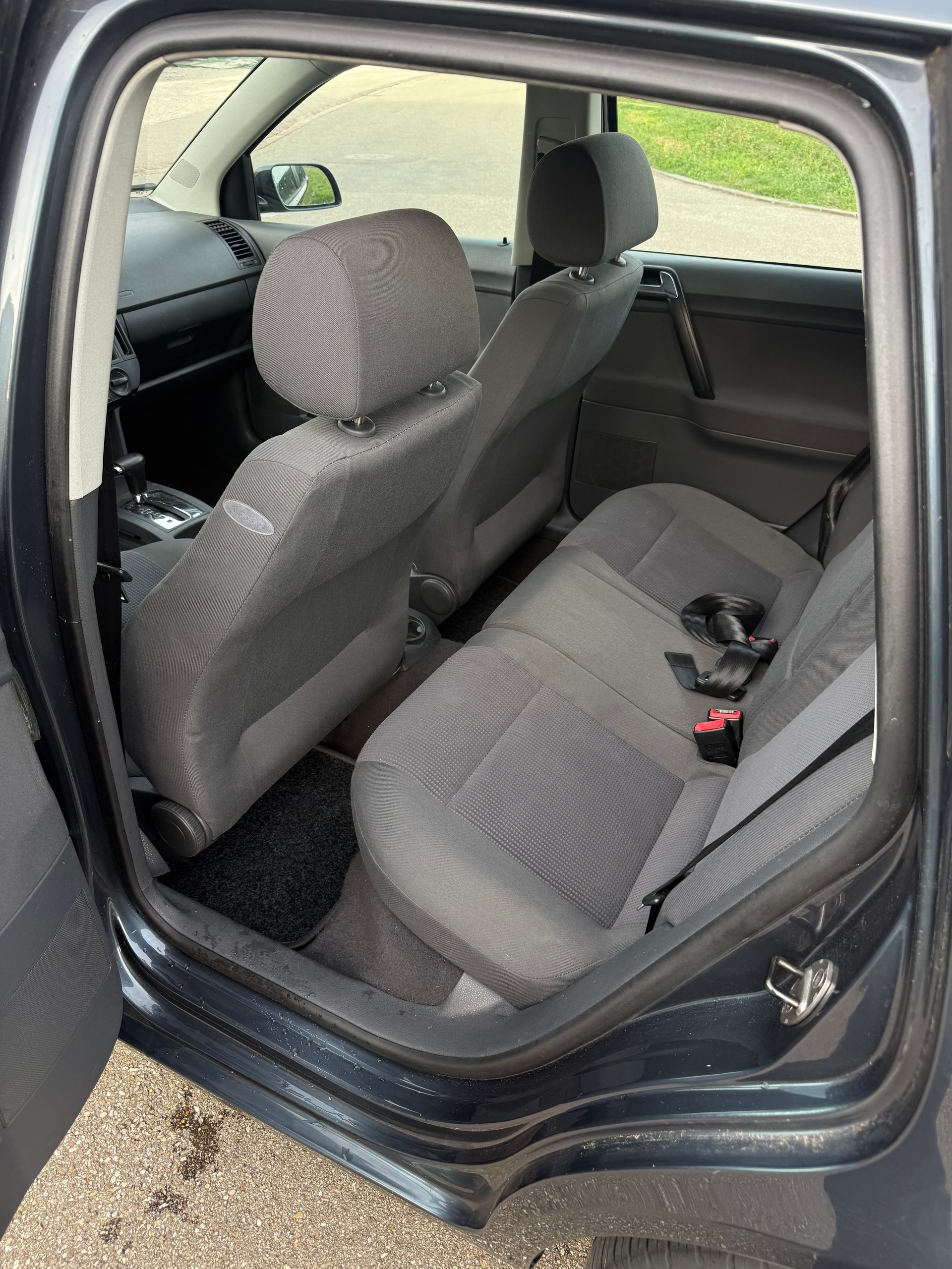 VW Polo 1.4 16V Highline-image-9
