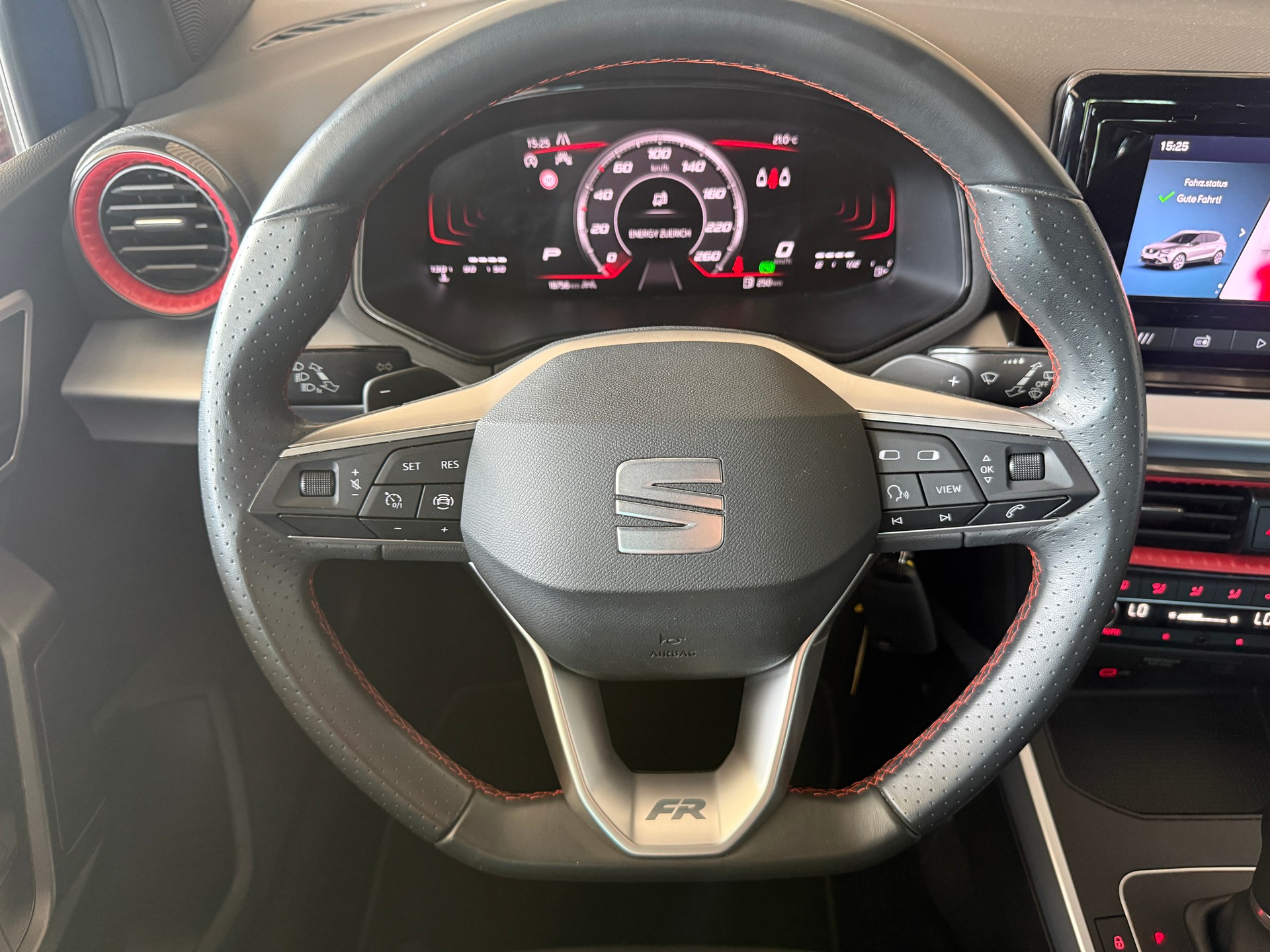 SEAT Arona 1.0 TSI Eco FR DSG ***HERSTELLERGARANTIE BIS 02.2027***-image-10