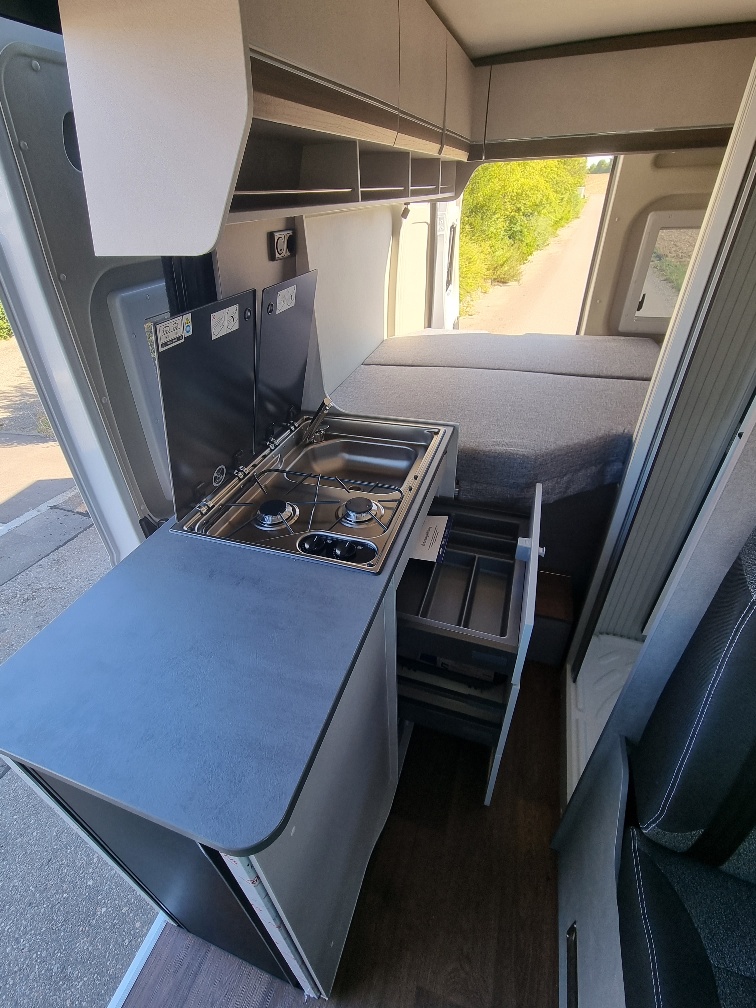 PÖSSL Summit Shine 540 ON mit Aufstelldach NEUWAGEN-image-3