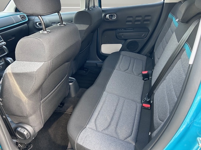 CITROEN C3 1.2i PureTech Swiss Edition EAT6-image-12