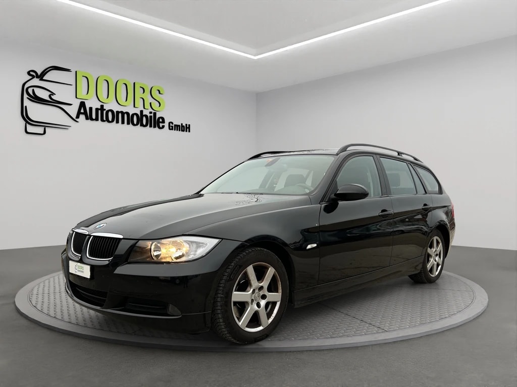 BMW 318i Touring Steptronic-image-1