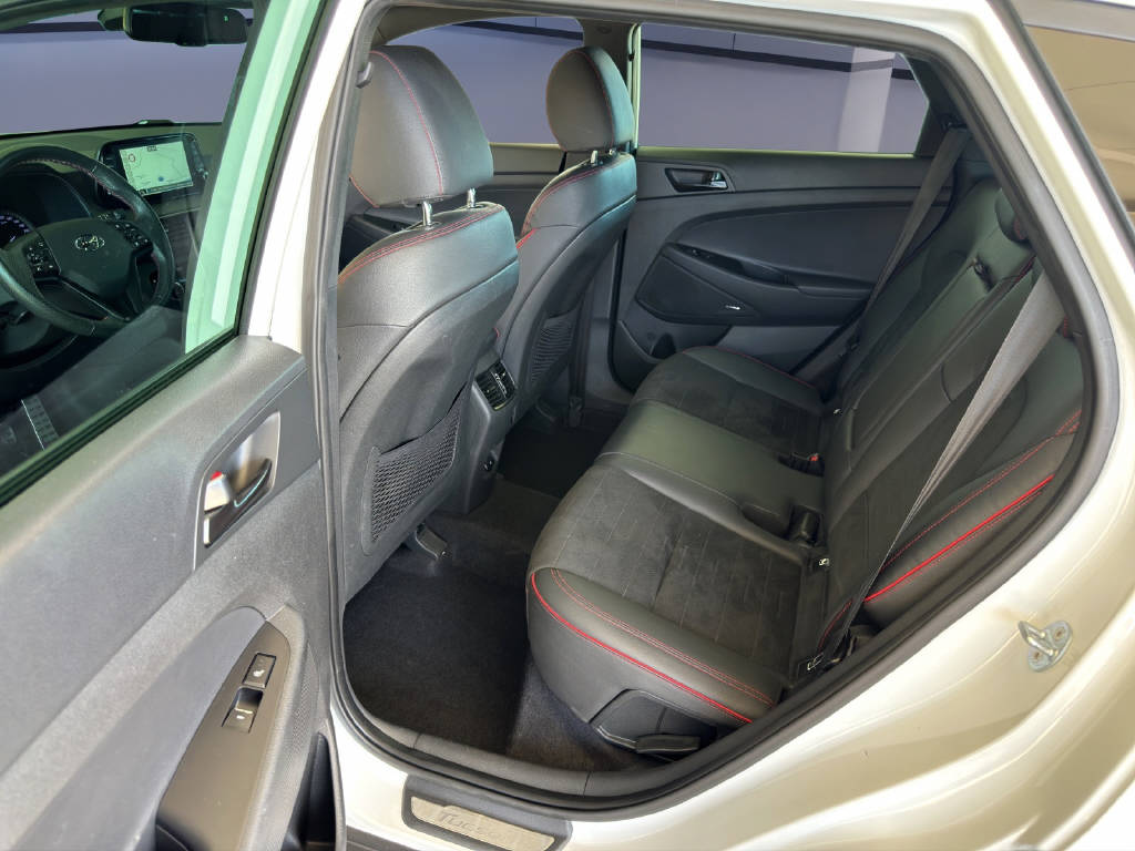 HYUNDAI TUCSON 1.6 T-GDi N-Line 4WD-image-10