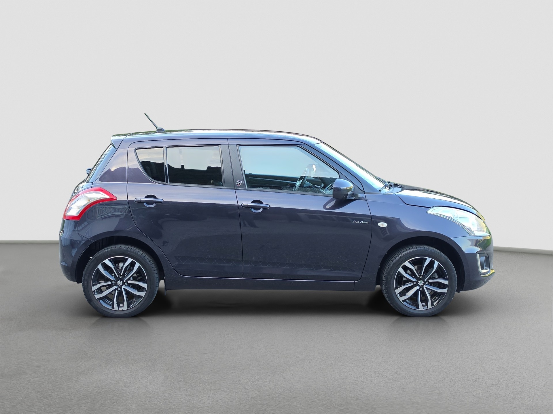 SUZUKI Swift 1.2i 16V Sergio Cellano Top 4x4-image-5