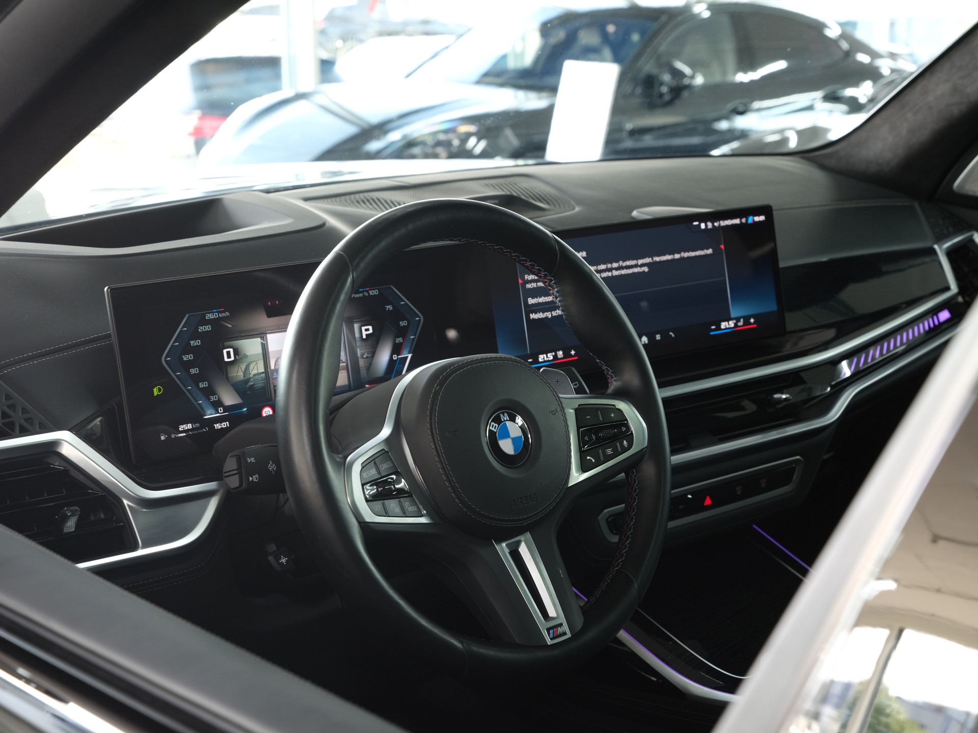 BMW X7 xDrive 48V M60i Steptronic M Sport Pro *Vollausstattung* *Sky Lounge* *Werksgarantie*-image-17