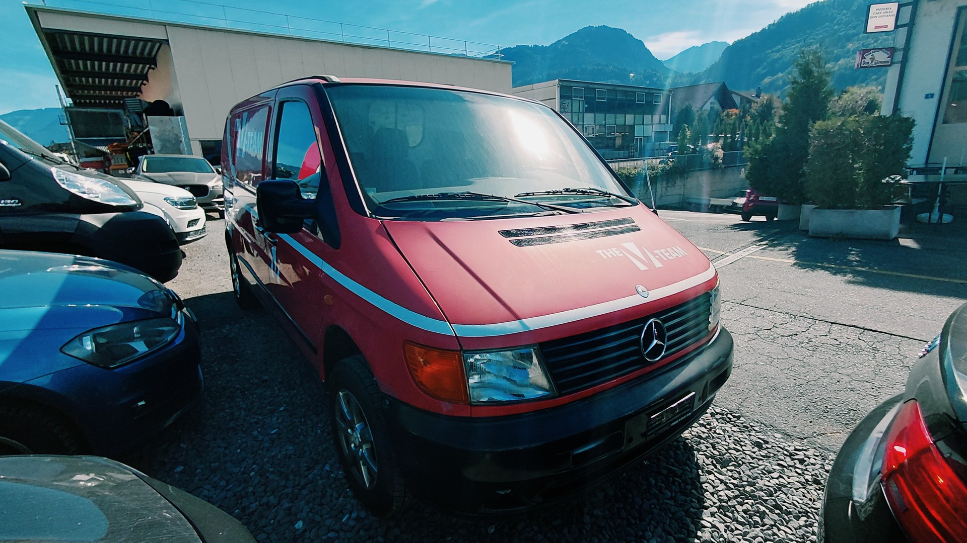 MERCEDES-BENZ Vito 114 2.3i-16 Benzin-image-1