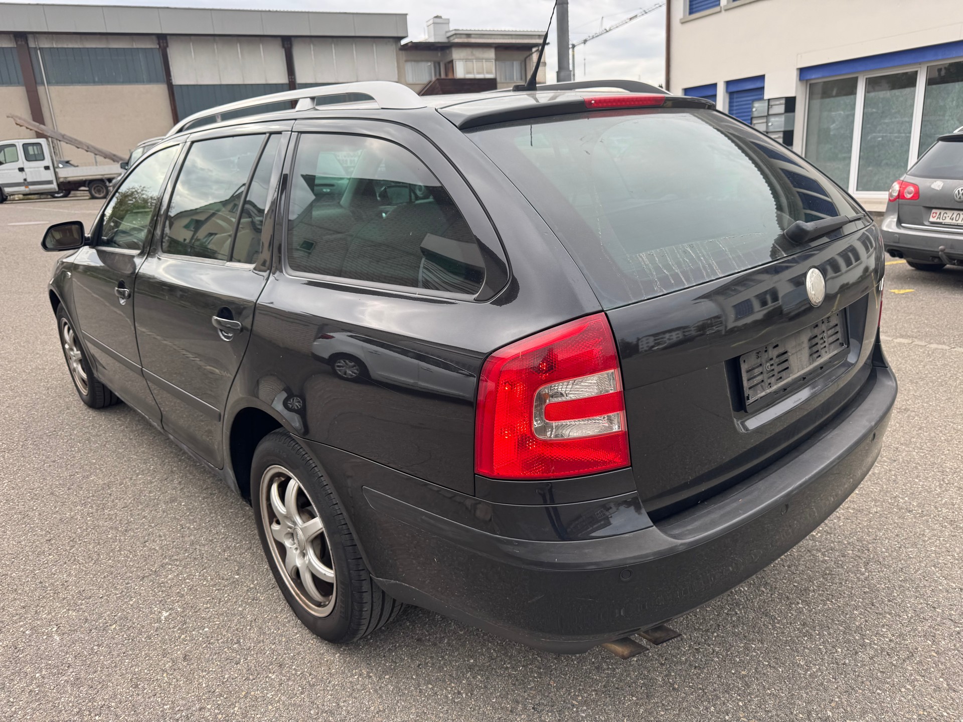 SKODA Octavia 2.0 TDI Laurin & Klement 4x4-image-4
