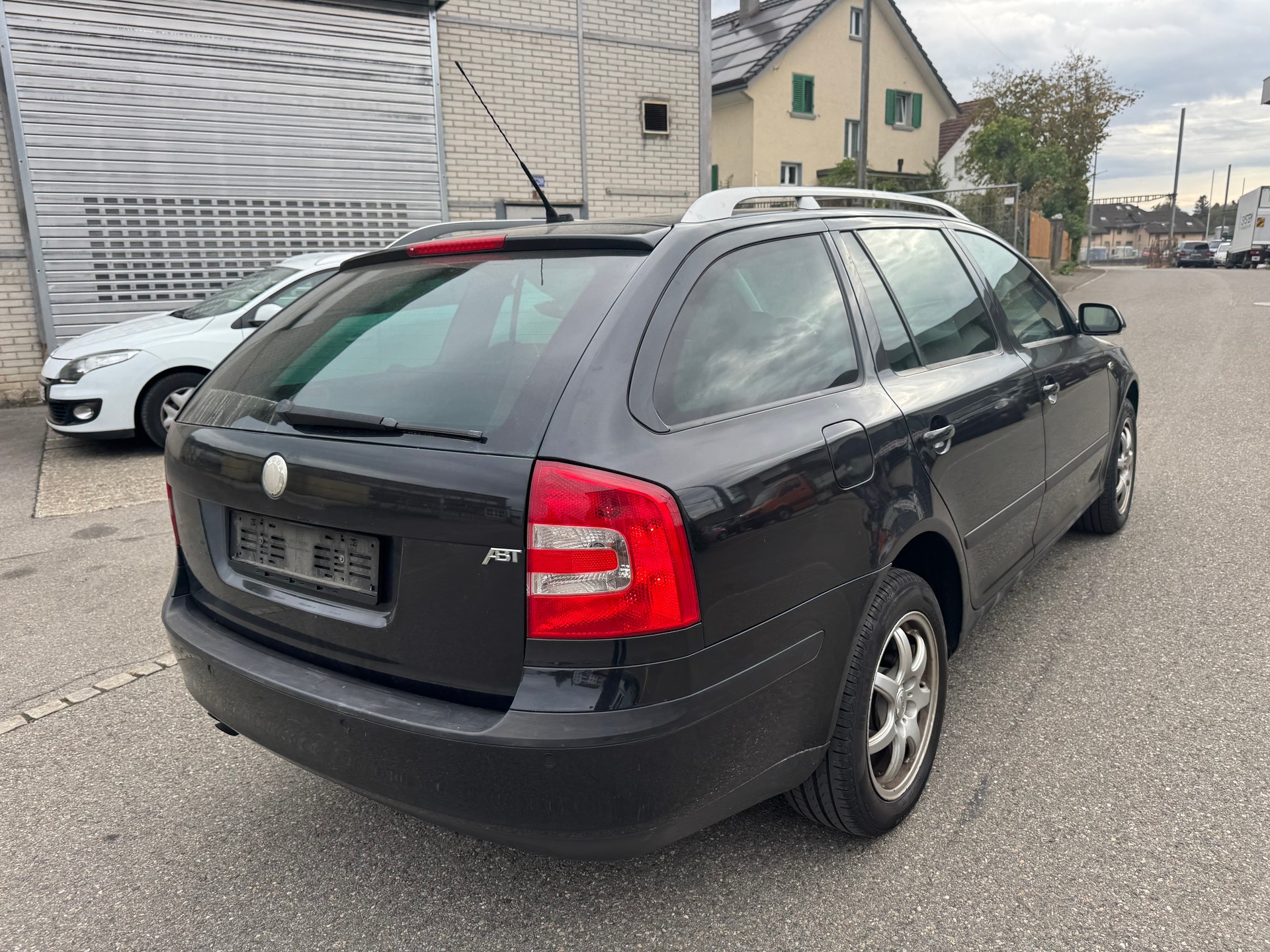 SKODA Octavia 2.0 TDI Laurin & Klement 4x4-image-3
