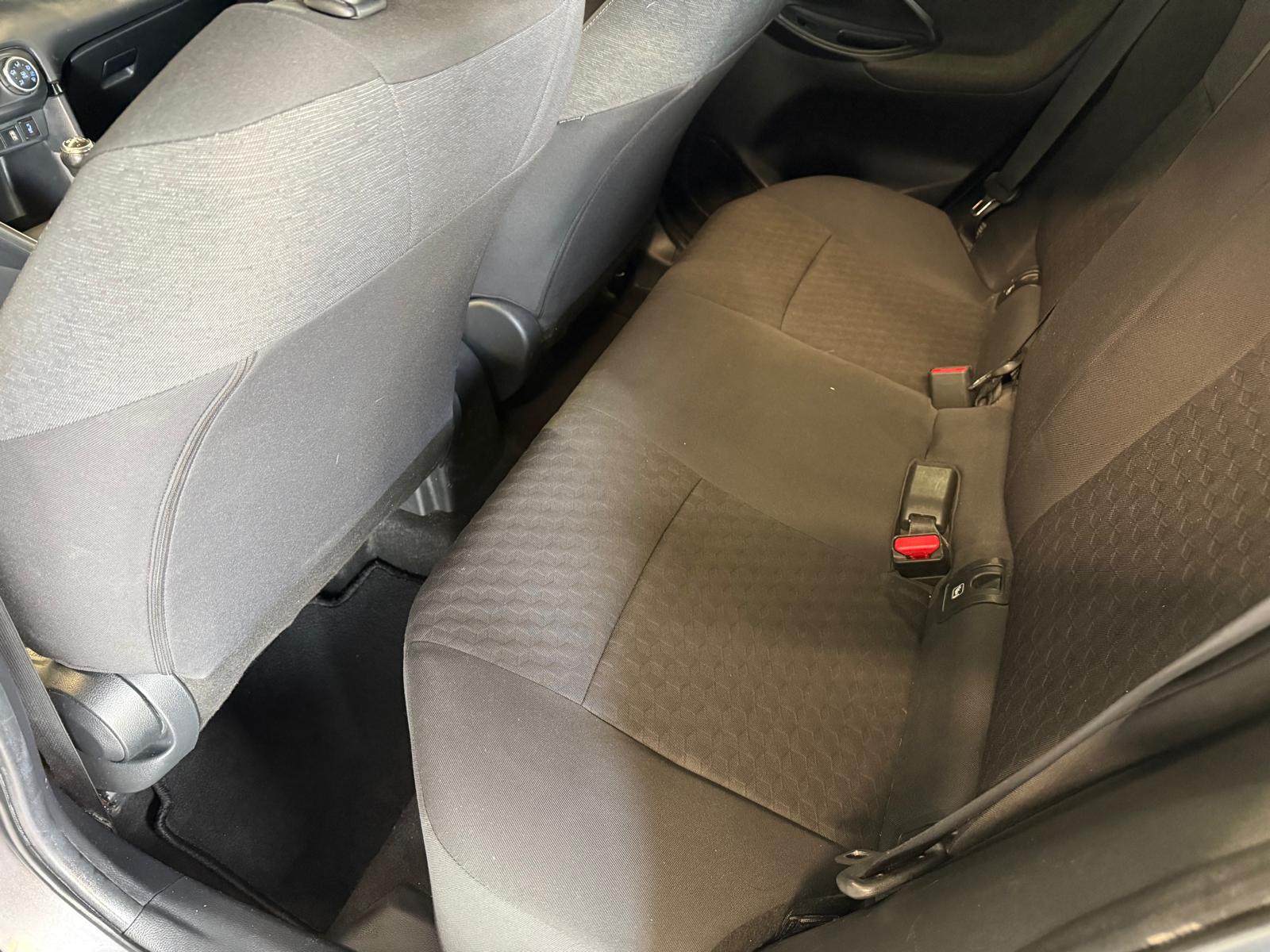 TOYOTA Yaris 1.5 Trend-image-10