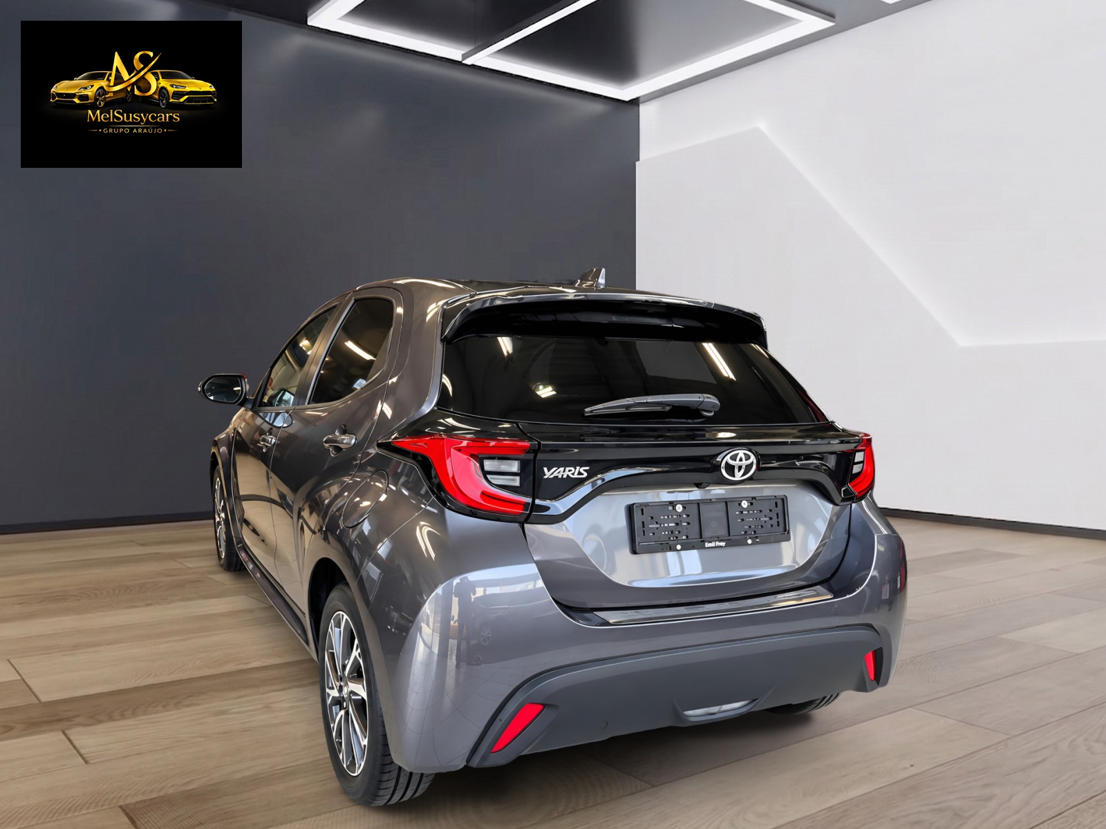 TOYOTA Yaris 1.5 Trend-image-5