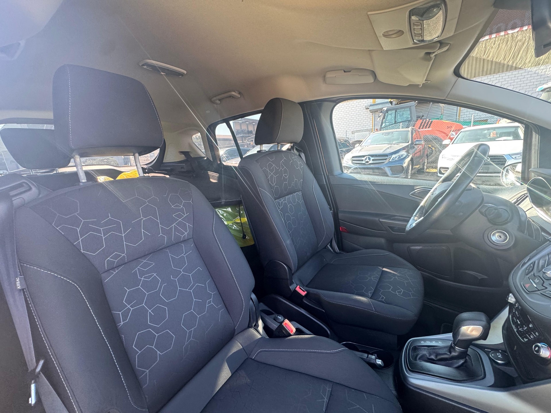FORD B-Max 1.6 Ti-VCT Freetech PowerShift-image-7