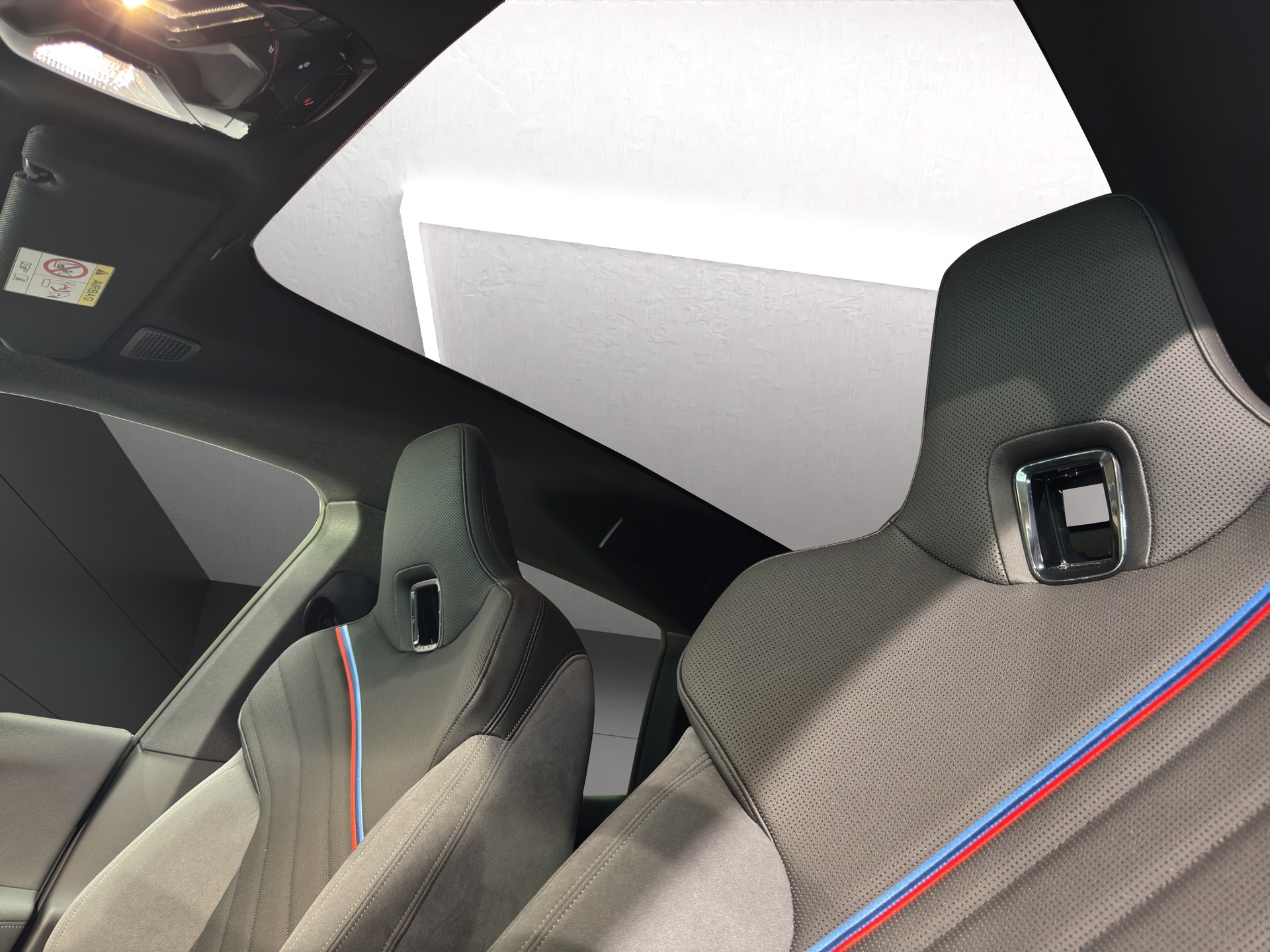 BMW iX I20 M70-image-16