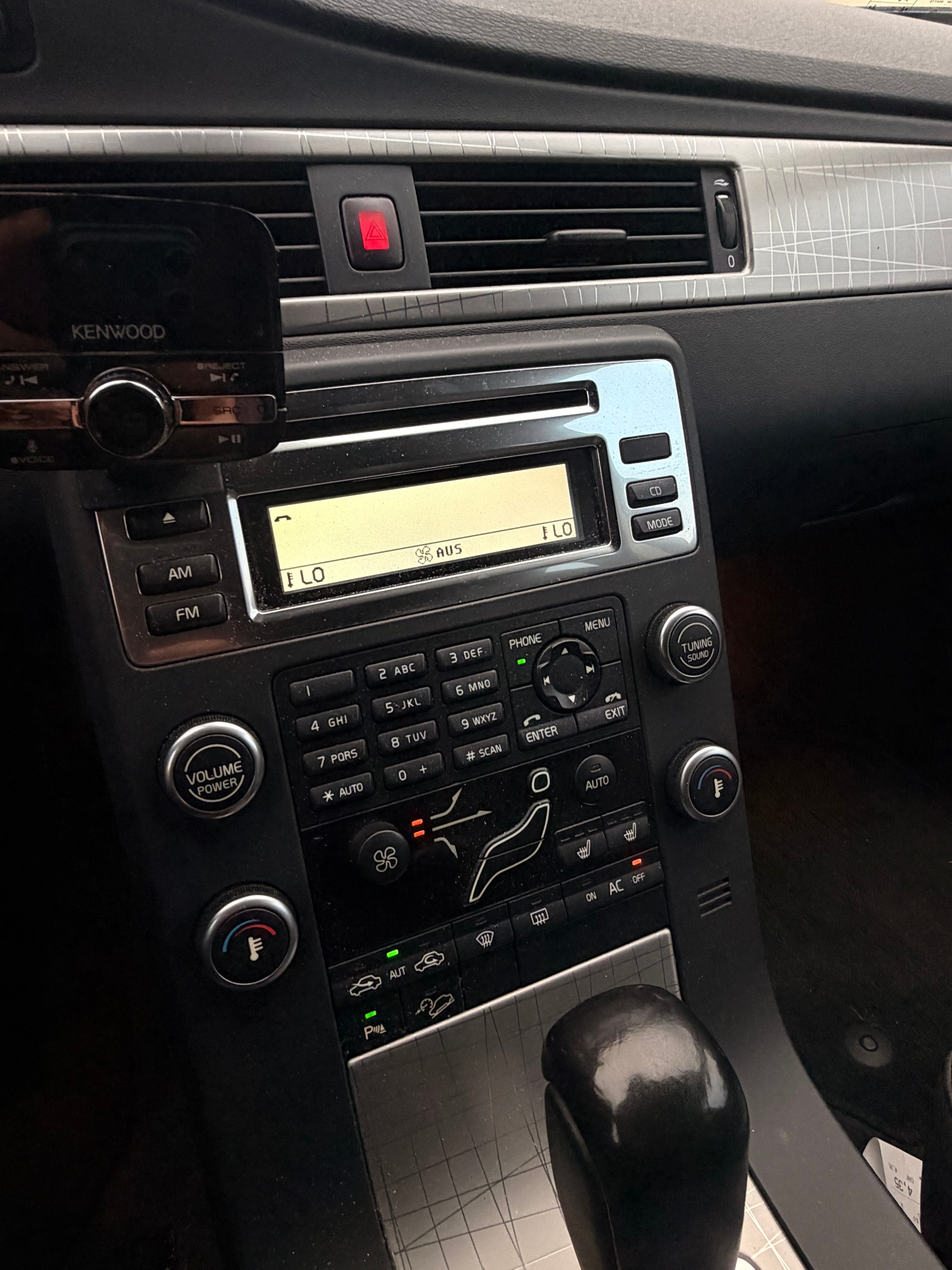 VOLVO XC70 D5 AWD Kinetic Geartronic-image-11