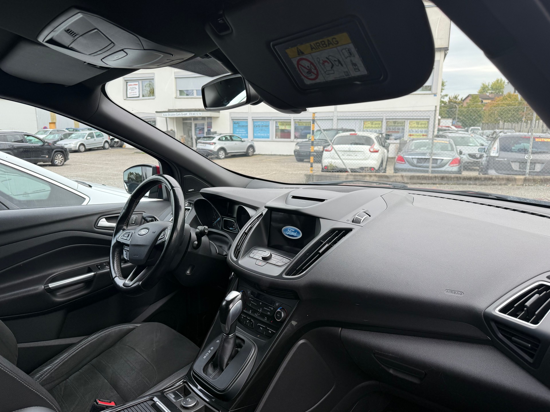 FORD Kuga 2.0 TDCi ST Line 4WD PowerShift-image-9