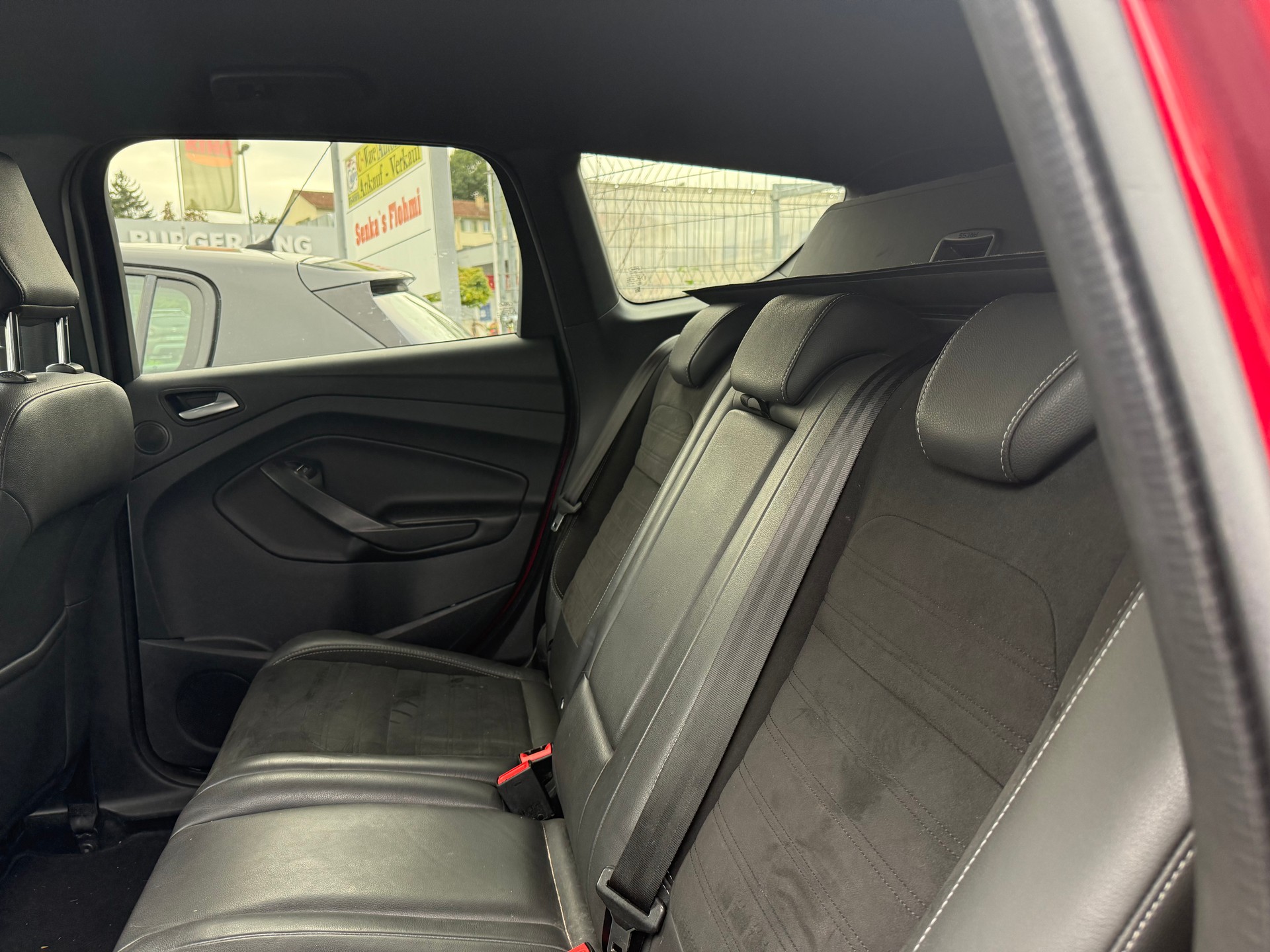 FORD Kuga 2.0 TDCi ST Line 4WD PowerShift-image-12