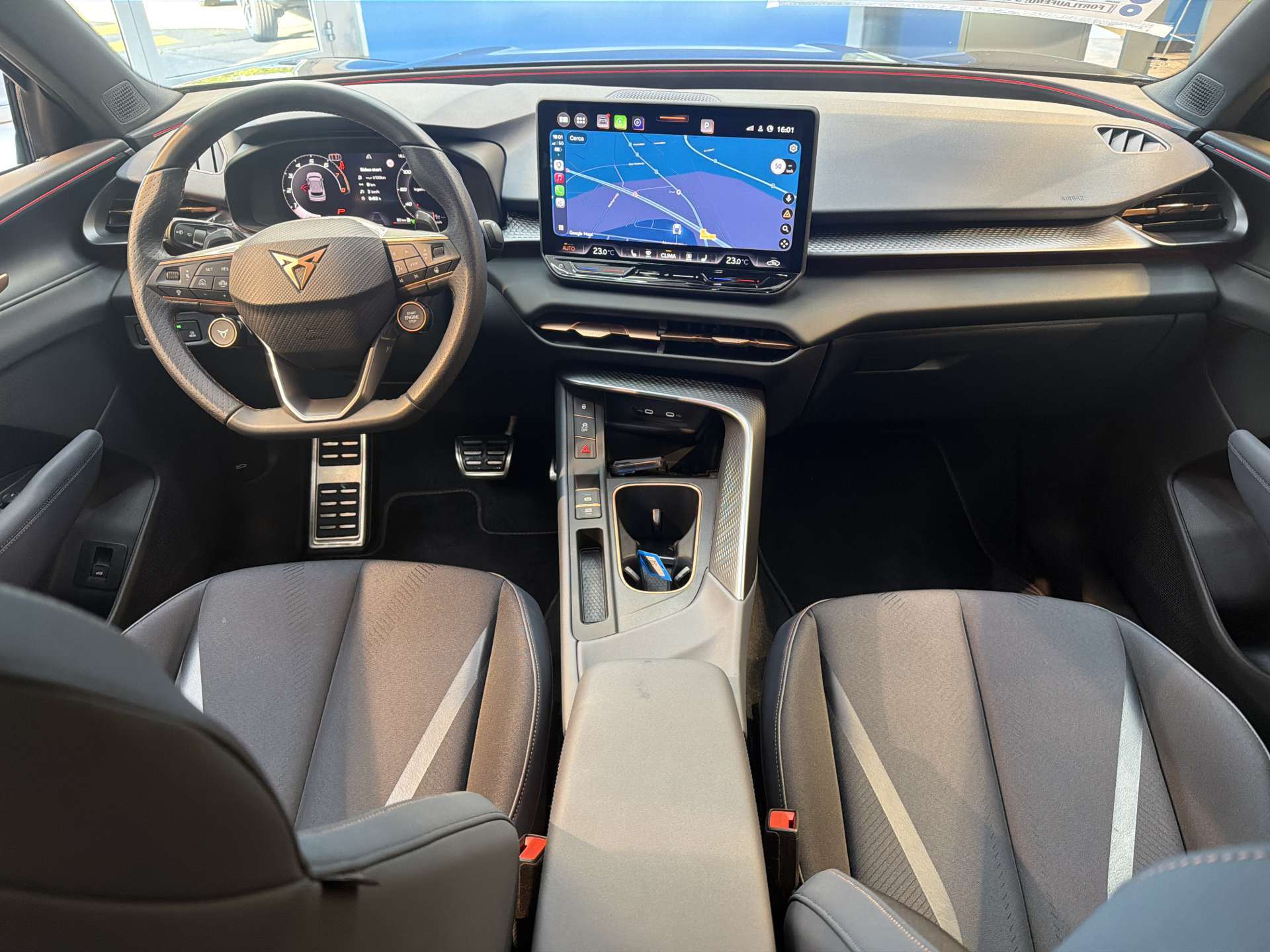 CUPRA Terramar 2.0 TSi VZ 265PS 4Drive DSG-Automat-image-14