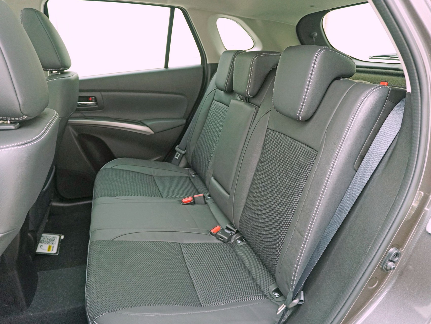 SUZUKI S-Cross 1.4 T Piz Sulai Top Hybrid 4x4-image-22