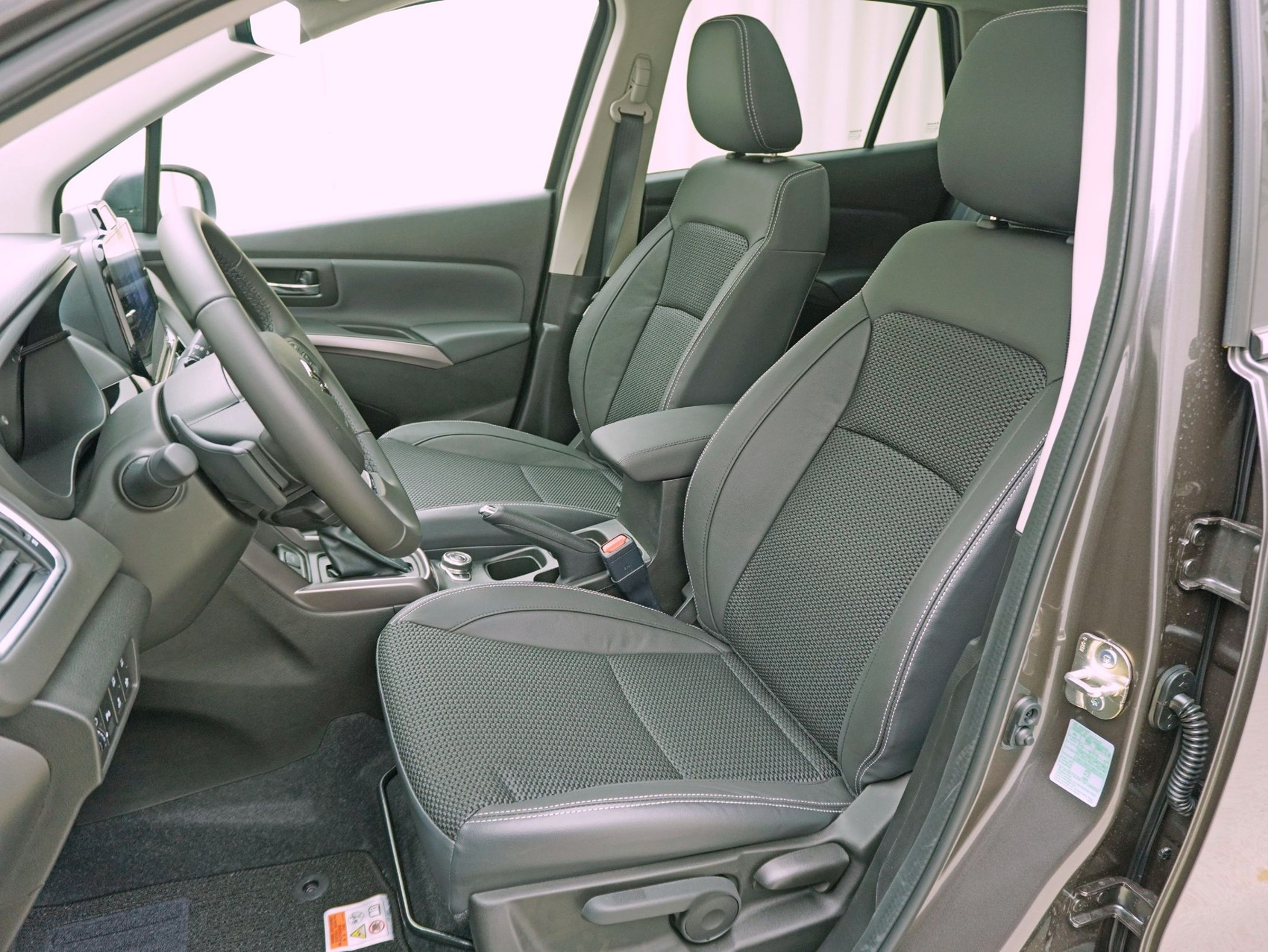 SUZUKI S-Cross 1.4 T Piz Sulai Top Hybrid 4x4-image-8