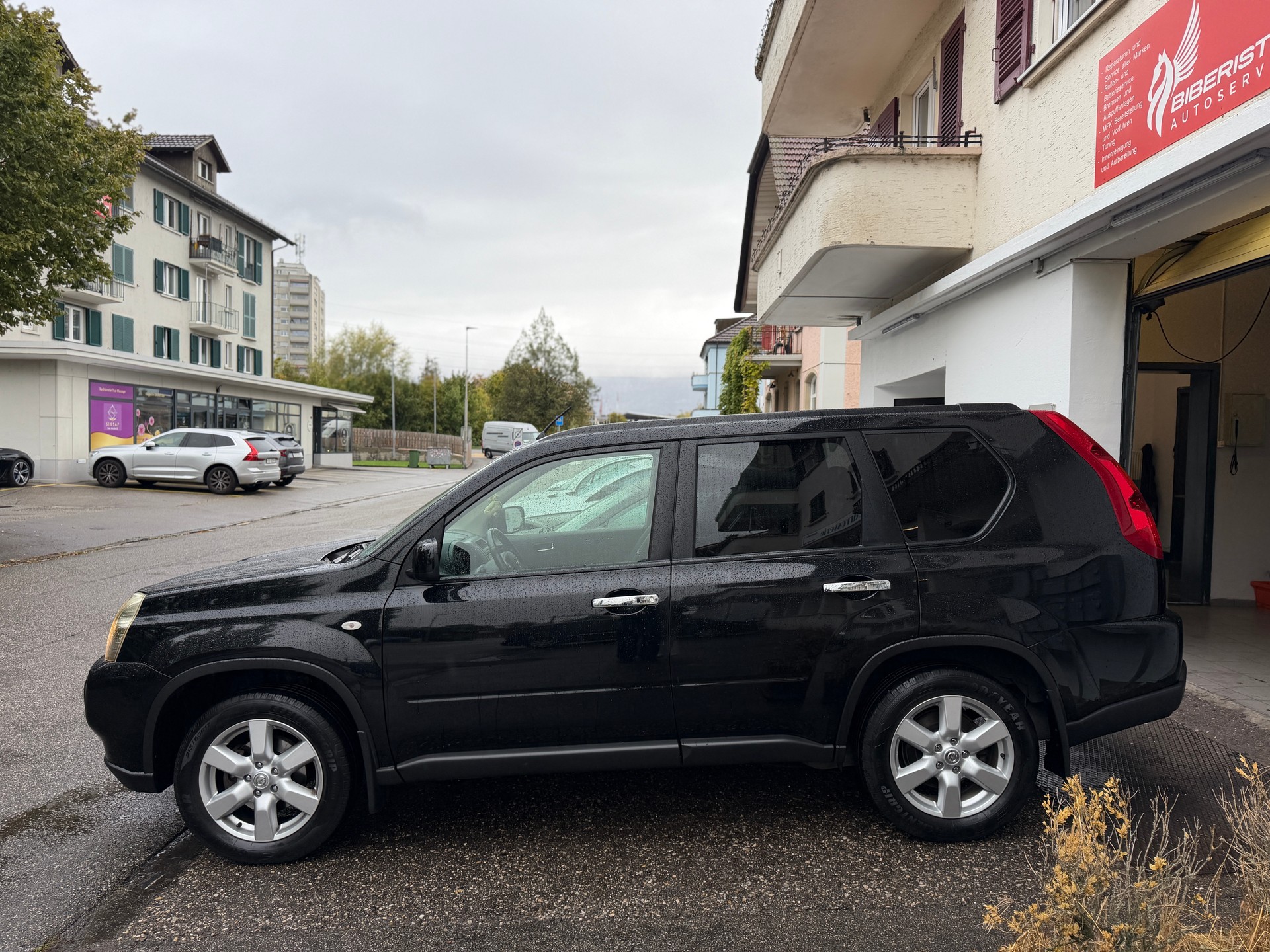 NISSAN X-Trail 2.5 16V Platinum-image-2