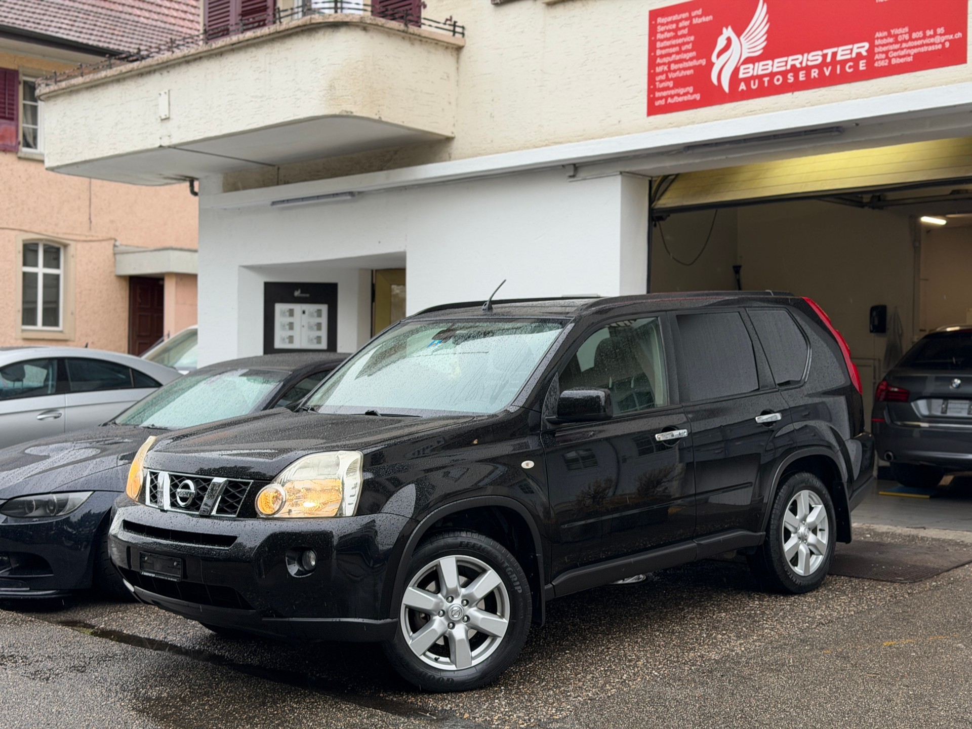 NISSAN X-Trail 2.5 16V Platinum-image-0