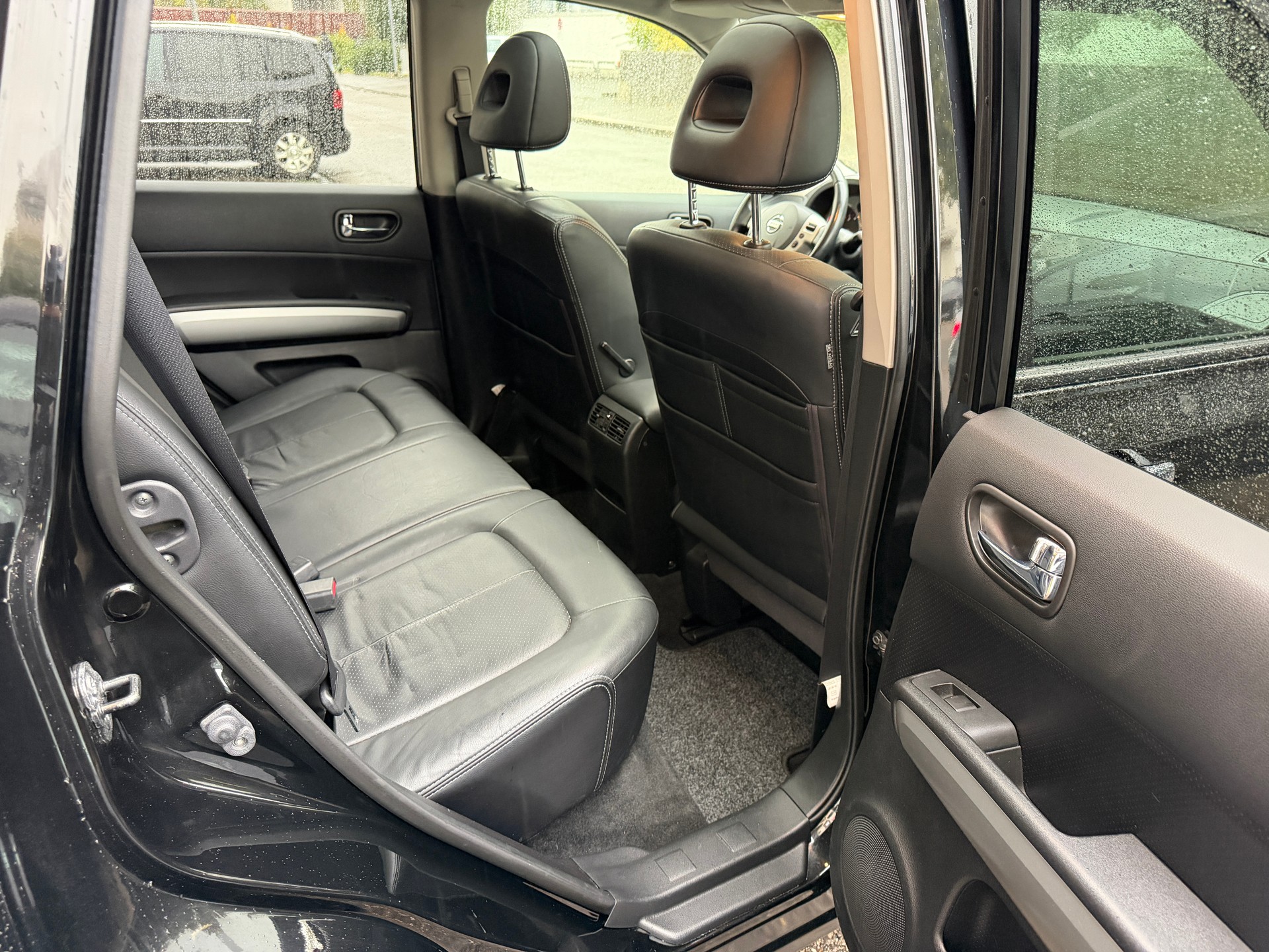 NISSAN X-Trail 2.5 16V Platinum-image-18