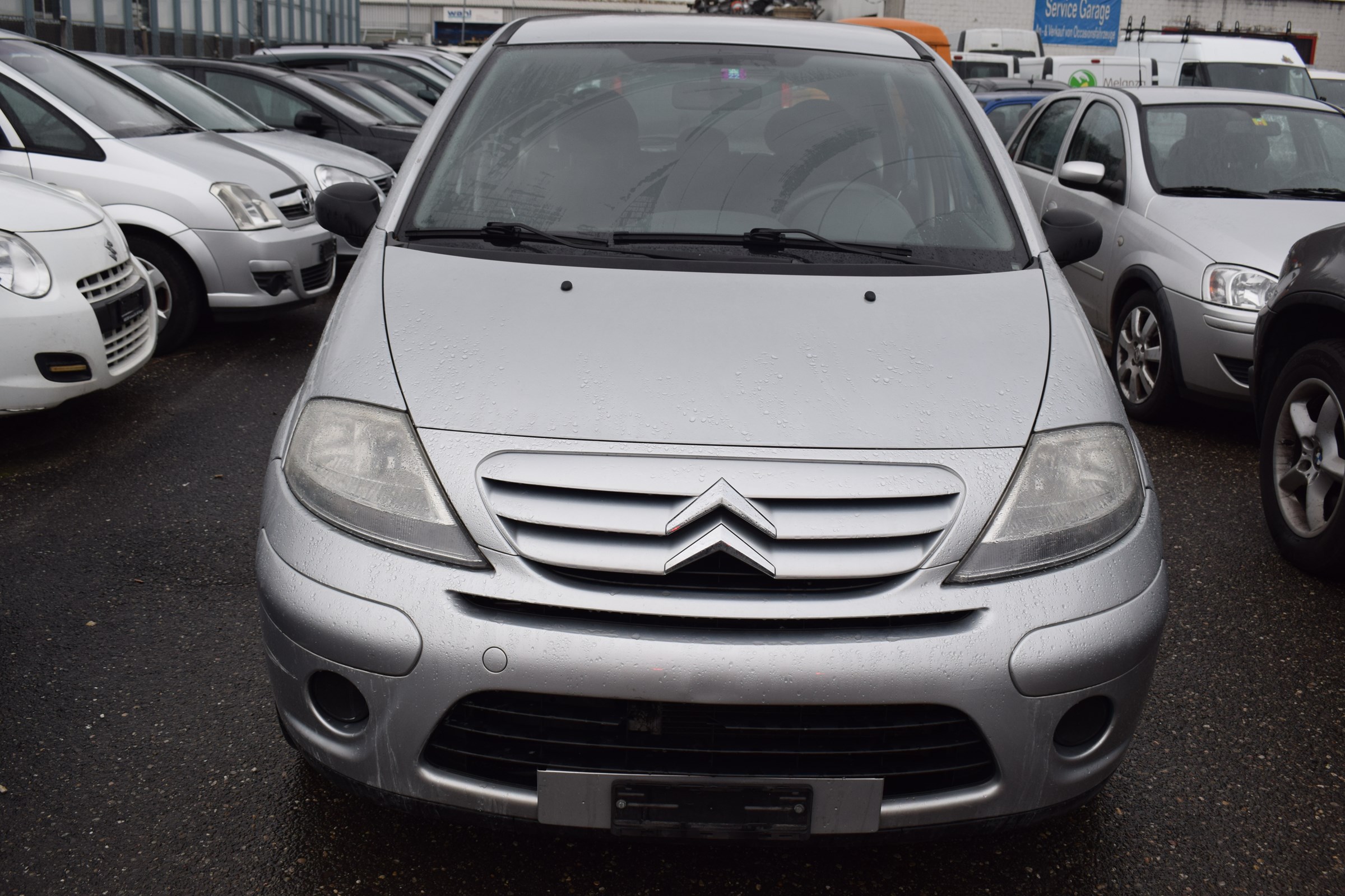 Car photo