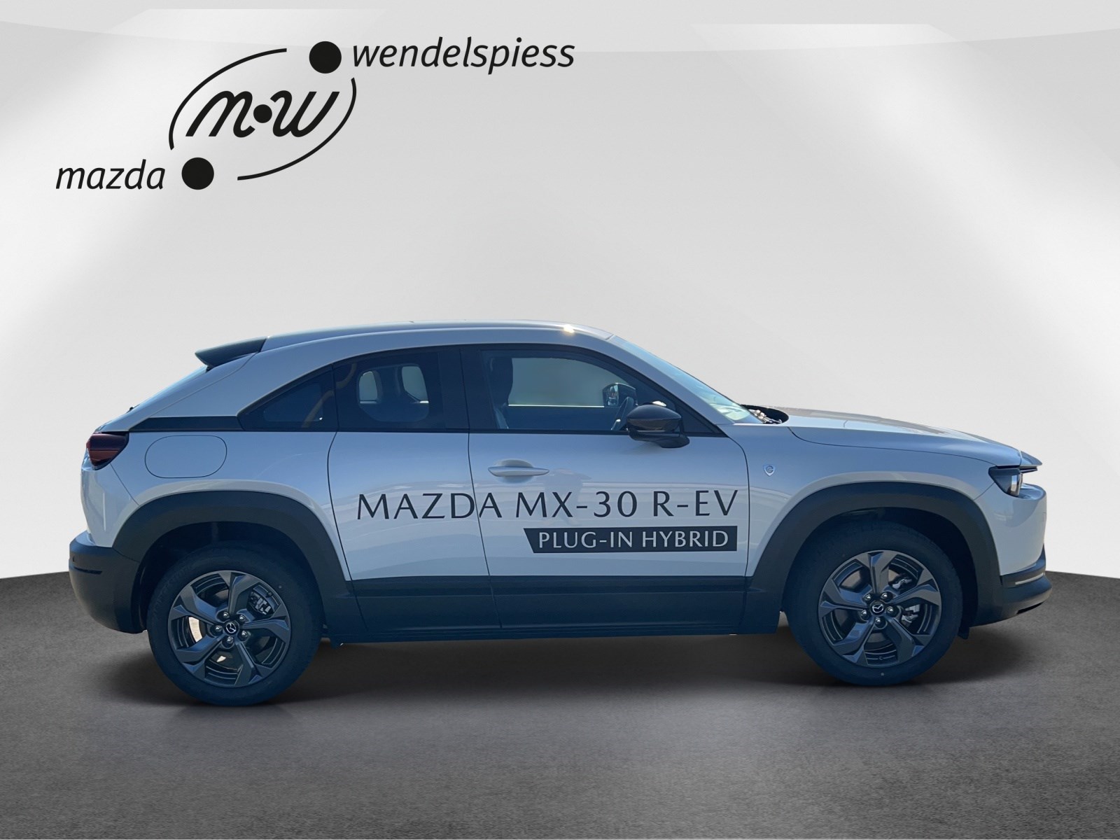 MAZDA MX-30 PHEV e-Skyactiv R-EV 170 Exclusive-Line-image-8