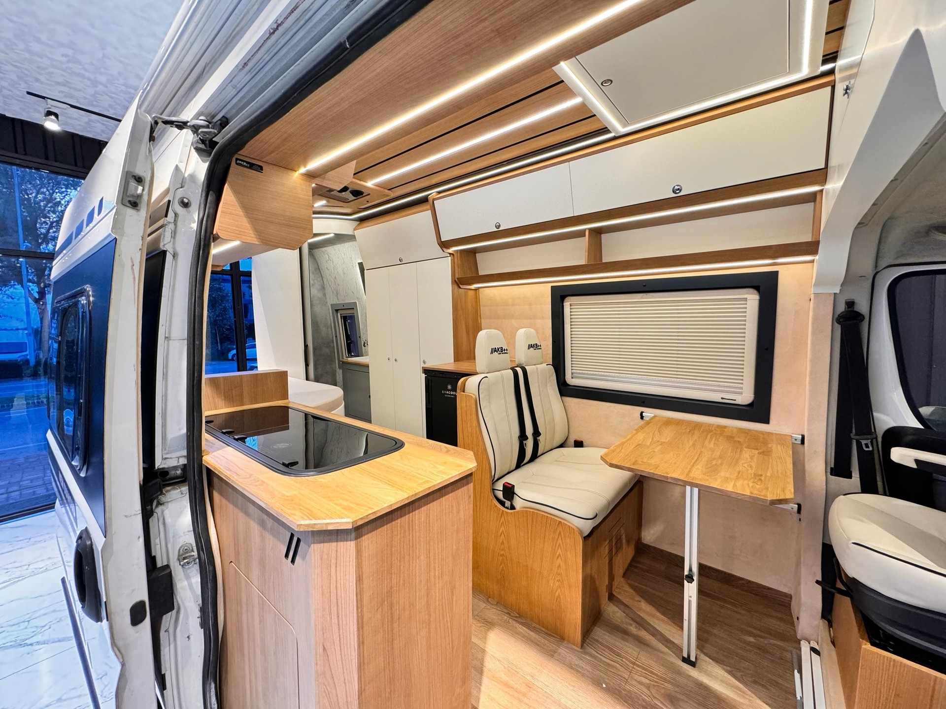 PEUGEOT BOXER AUSBAU ganz Neu unbenutzt-image-7