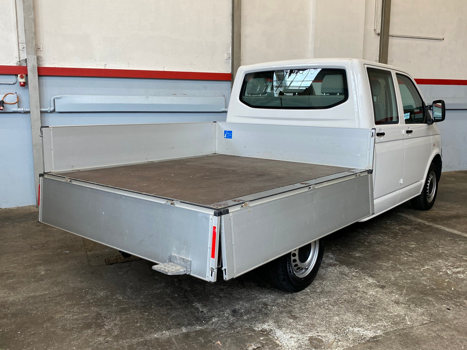 VW T6 2.0 TDI 4Motion Allrad Doppelkabine DOKA-showroom-element-1