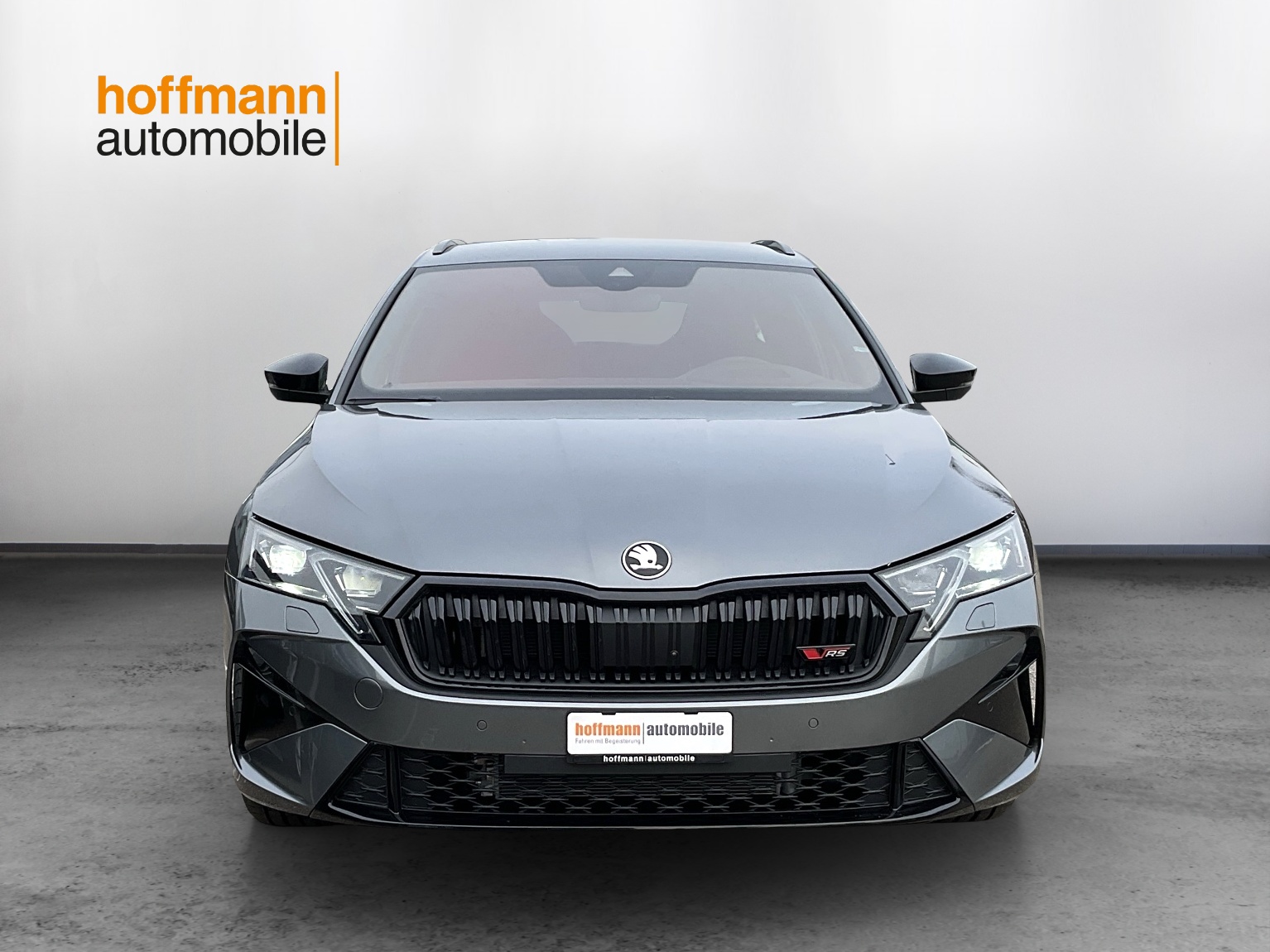SKODA Octavia Combi 2.0 TSI DSG RS-image-1
