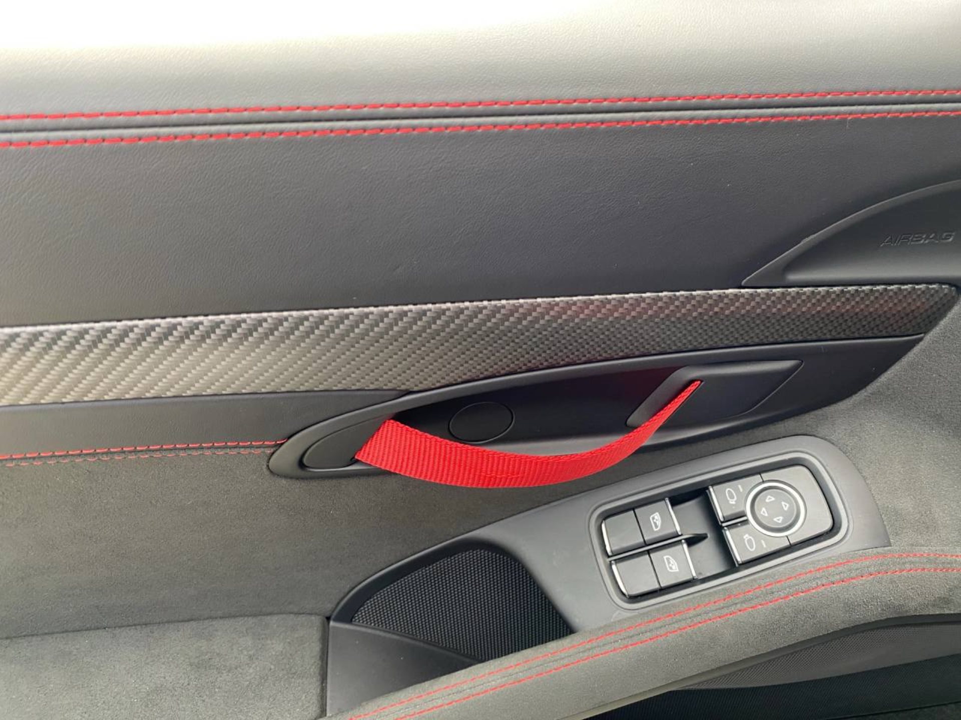PORSCHE 718 Spyder RS-image-17