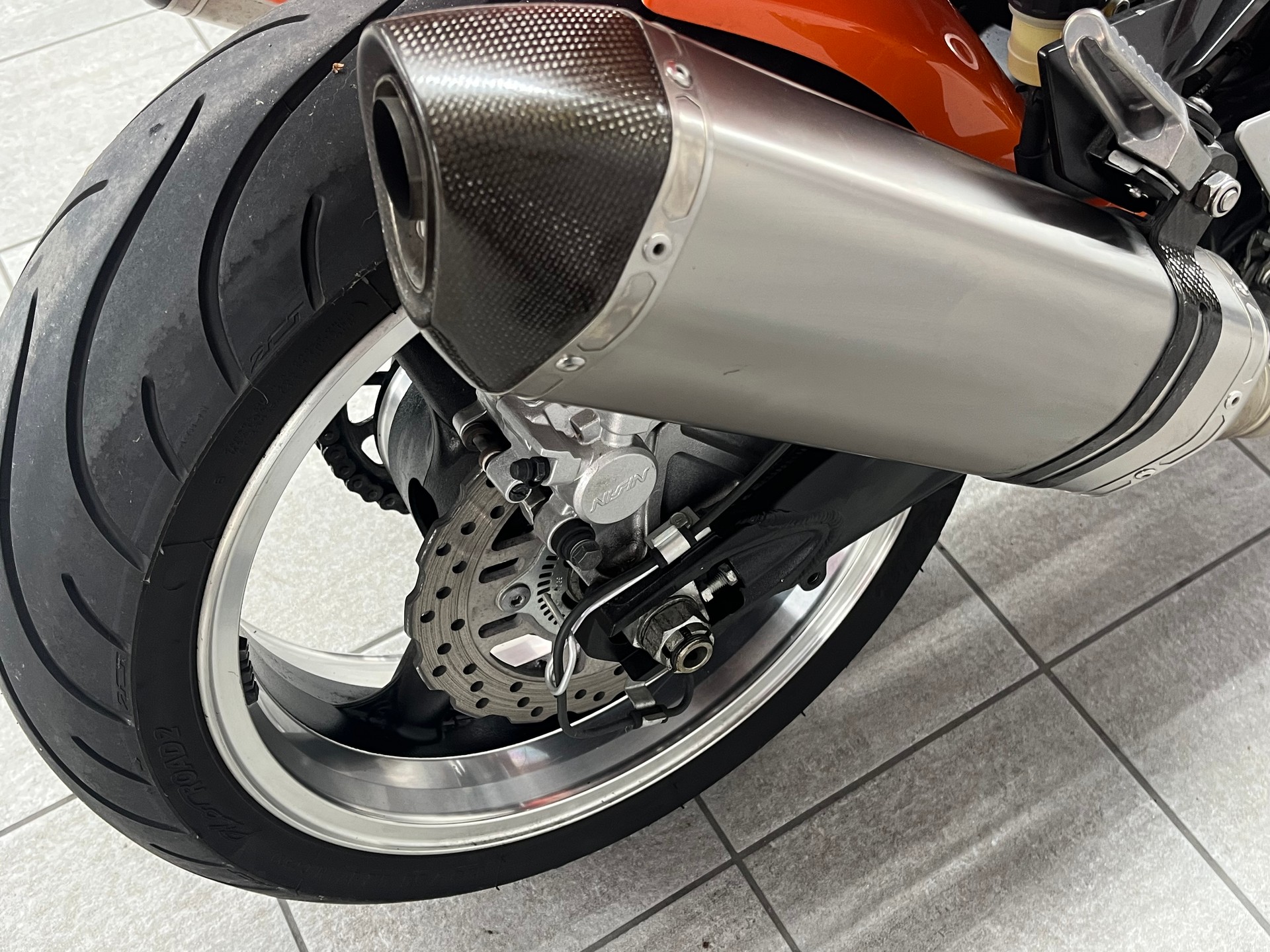 KAWASAKI Z 1000 ABS-showroom-element-3