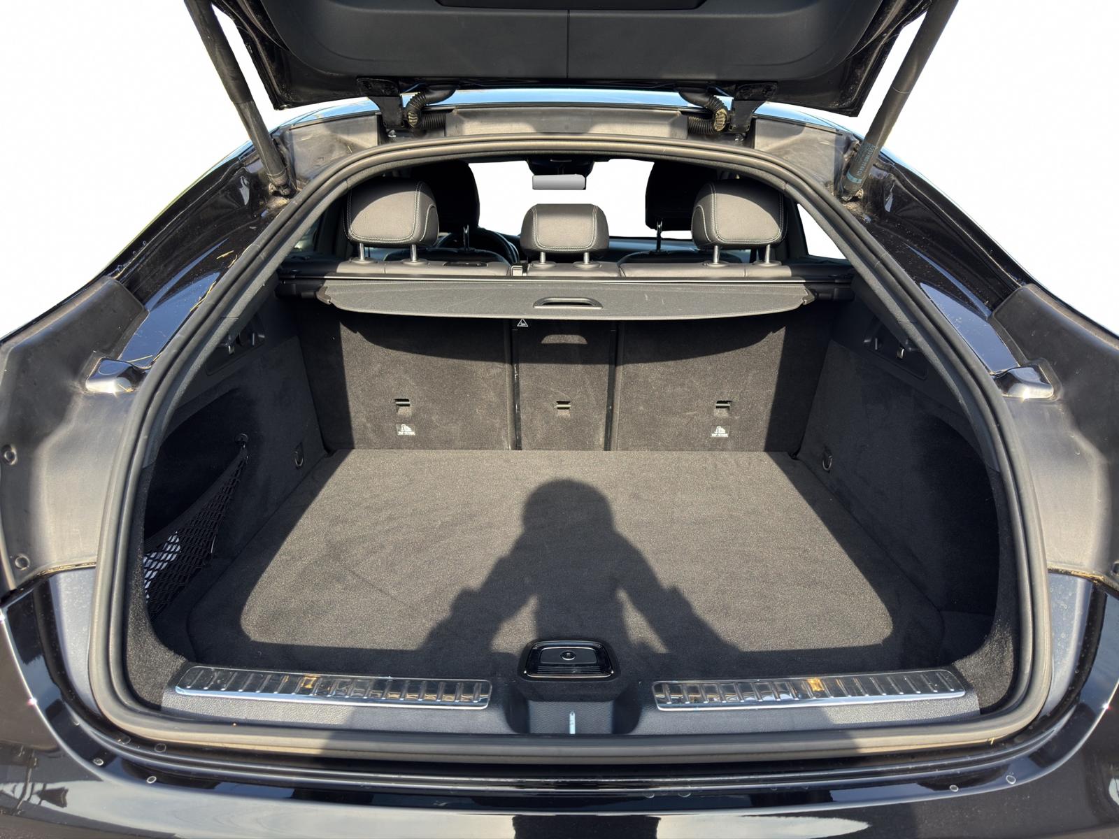 MERCEDES-BENZ GLC Coupé 300 AMG Line 4Matic 9G-Tronic-image-11