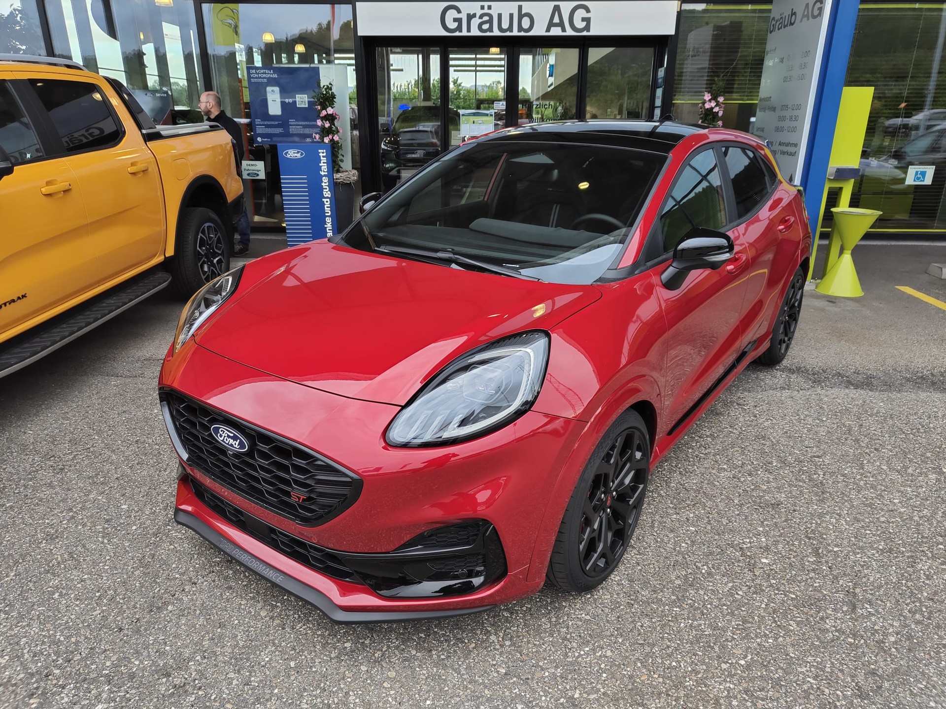 FORD Puma 1.0 MHEV ST Automat-image-1