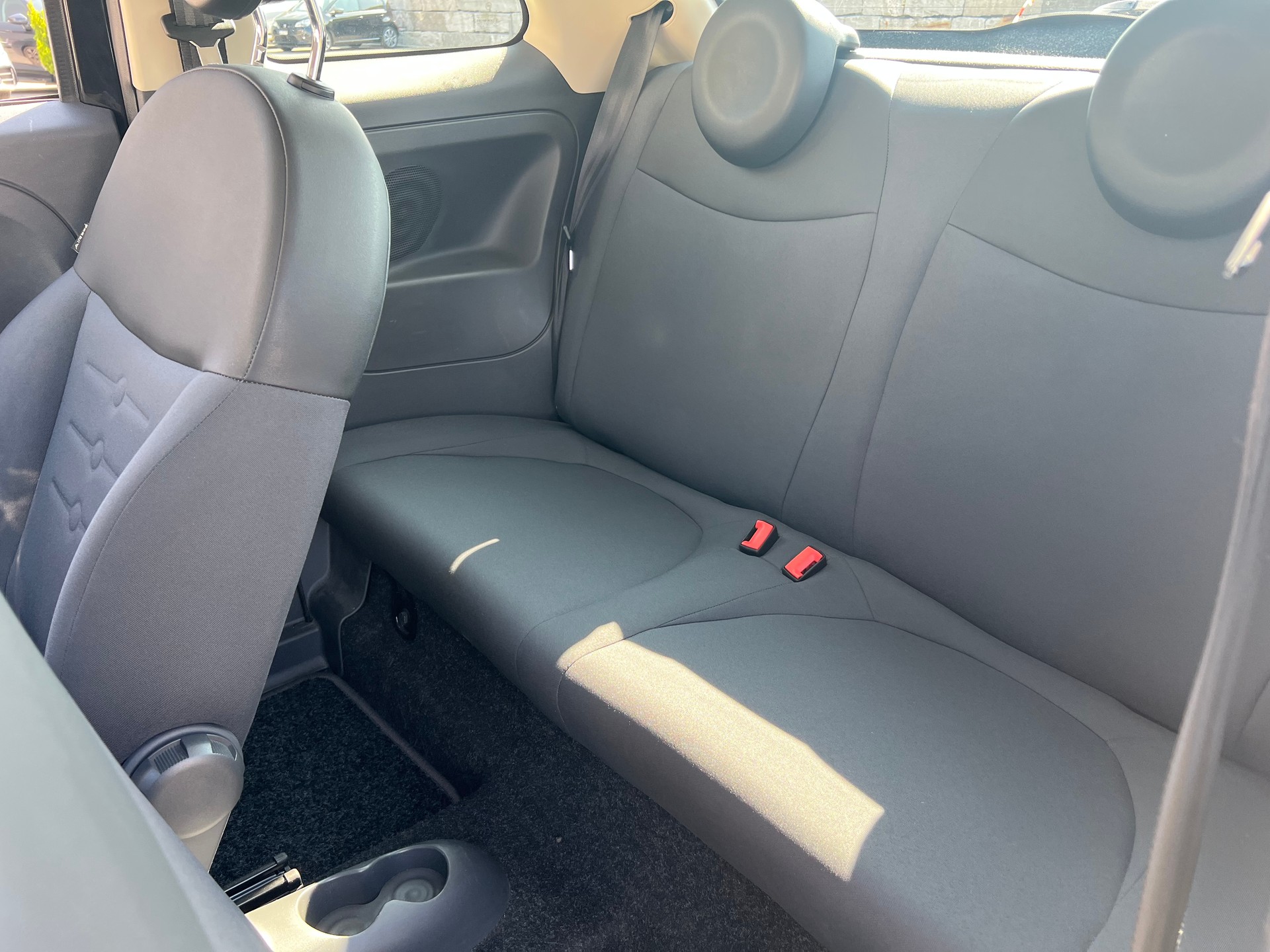 FIAT 500 1.2 Lounge-image-12