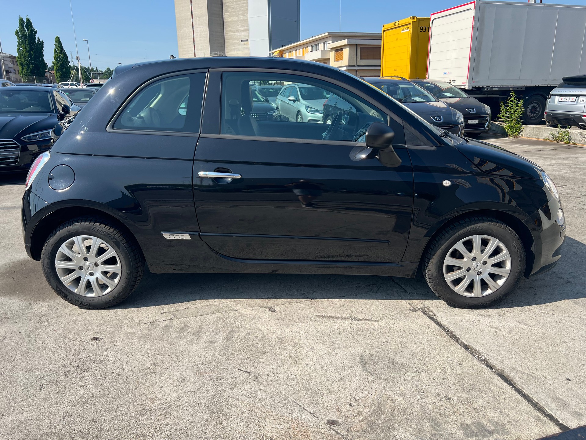 FIAT 500 1.2 Lounge-image-2