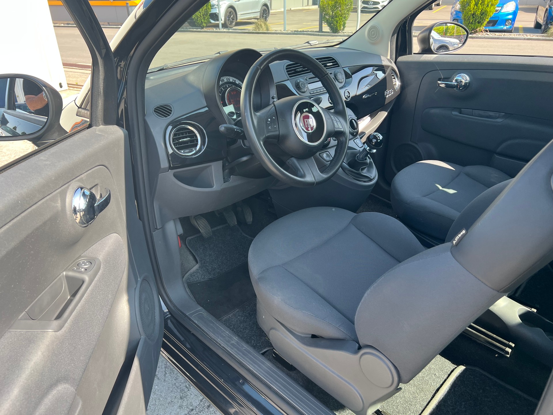 FIAT 500 1.2 Lounge-image-11