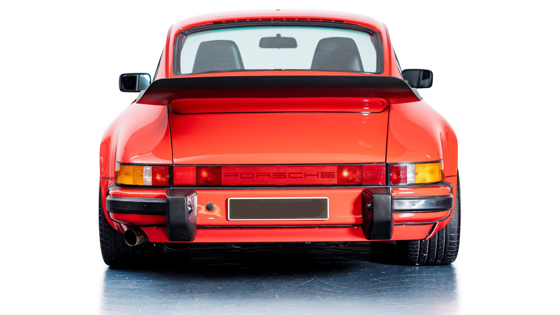 PORSCHE Club Sport-image-3