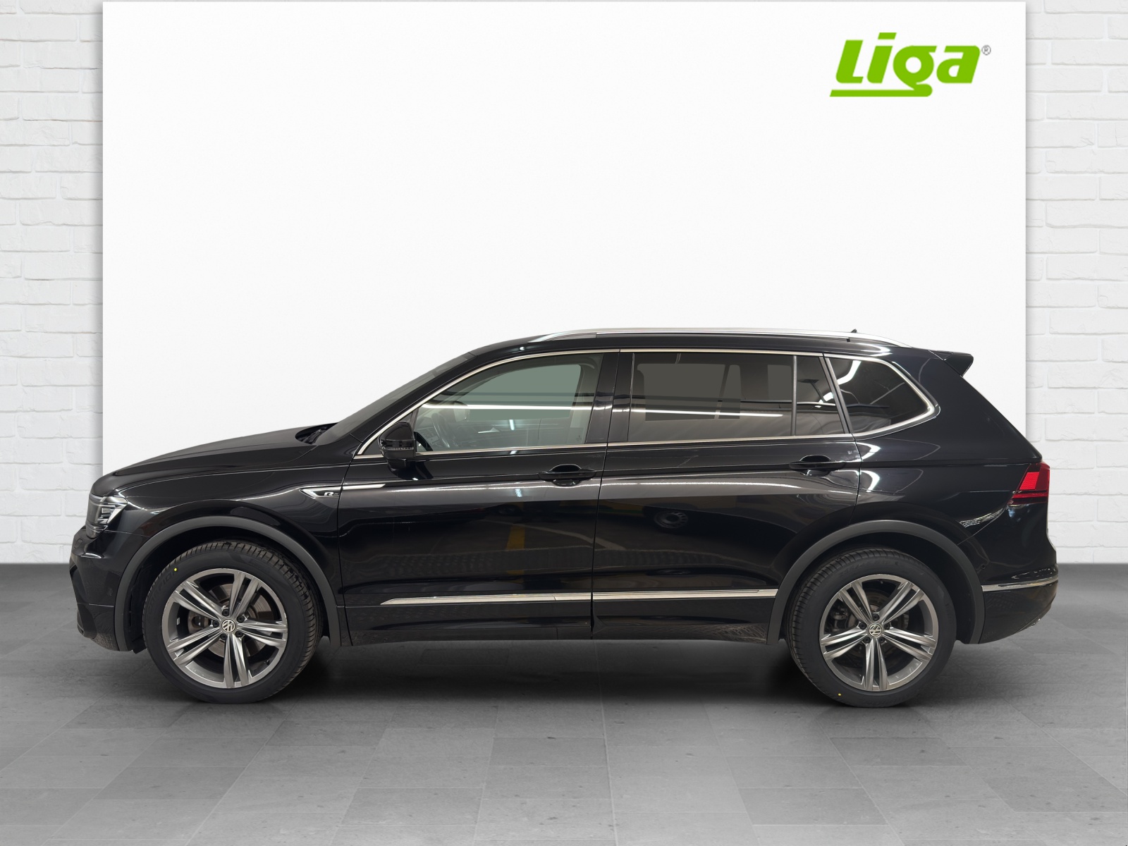 VW Tiguan Allspace 2.0 TSI Highline DSG-image-0