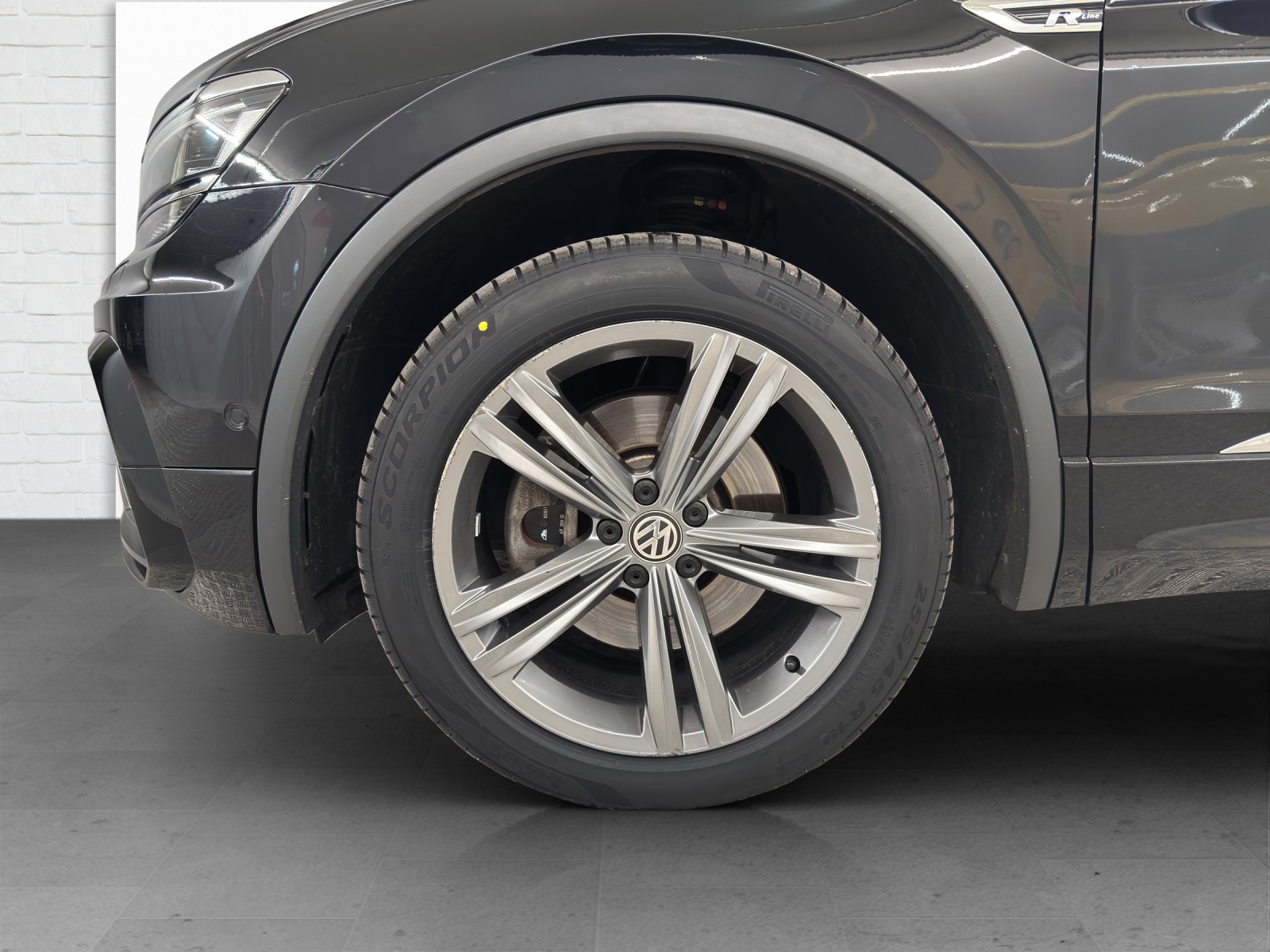 VW Tiguan Allspace 2.0 TSI Highline DSG-image-5
