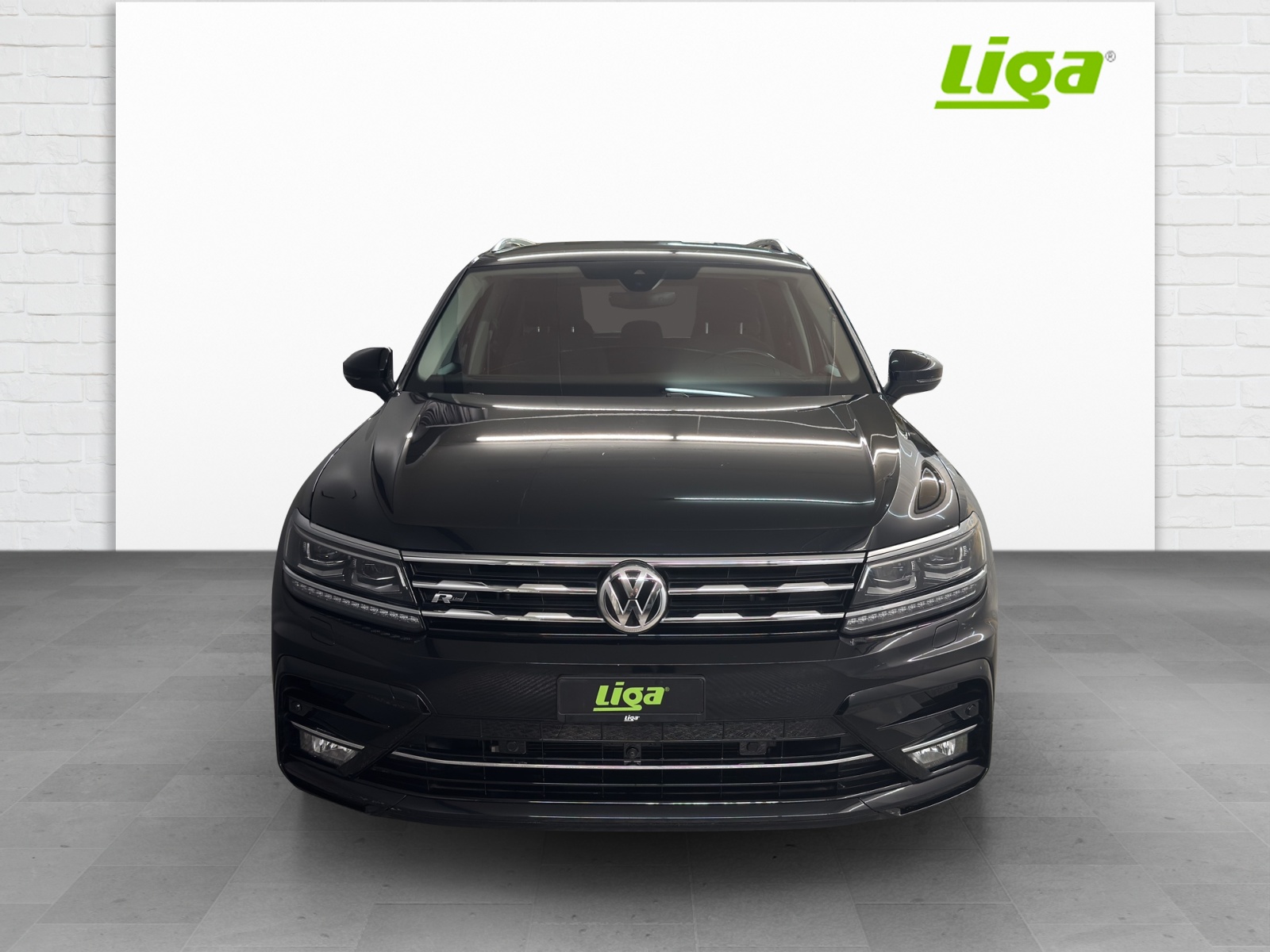 VW Tiguan Allspace 2.0 TSI Highline DSG-image-2
