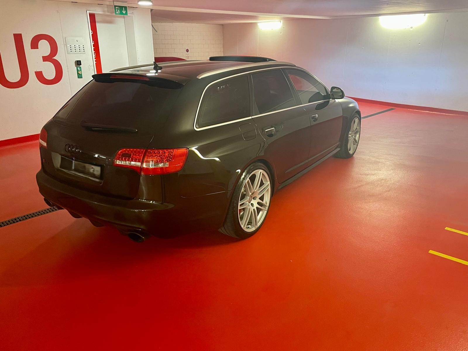 AUDI RS6 Avant 5.0 TFSI V10 quattro tiptronic-image-12