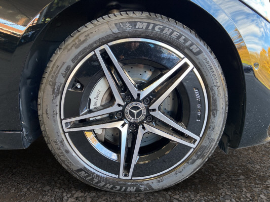 MERCEDES-BENZ C 300e AMG Line-image-7