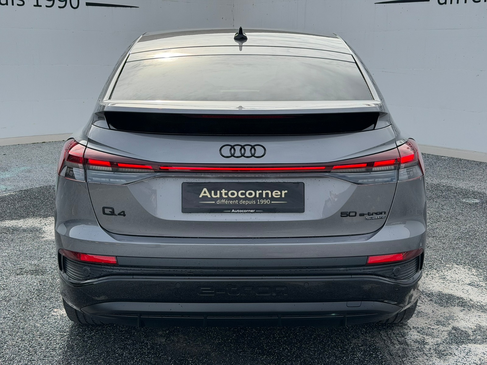 AUDI Q4 Sportback e-tron 50 quattro-image-4
