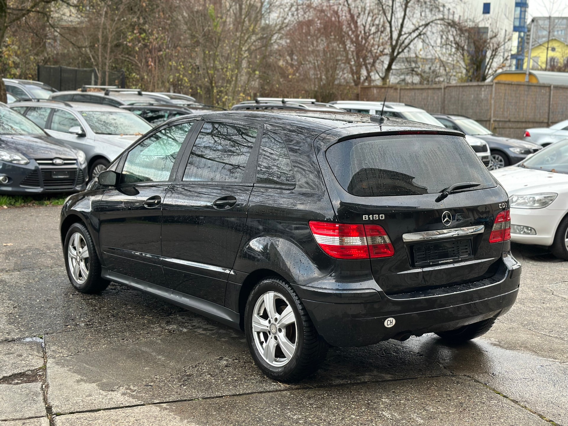 MERCEDES-BENZ B 180 CDI-image-3