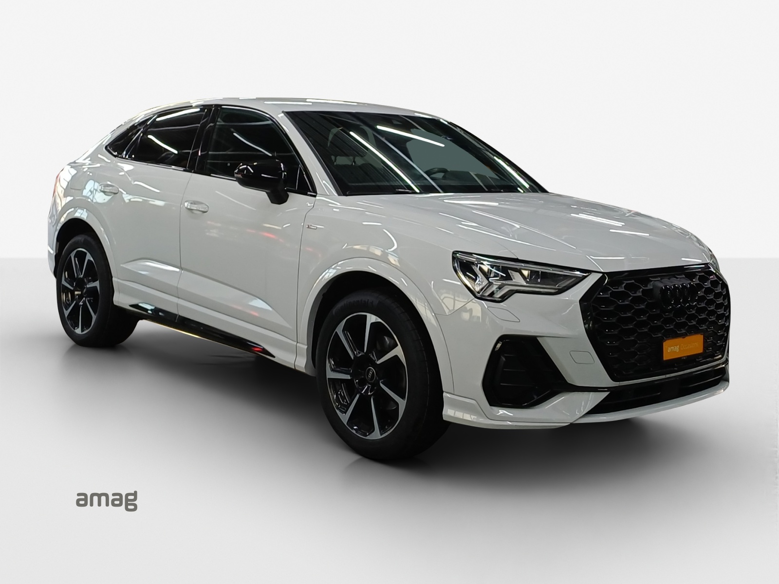 AUDI Q3 Sportback 35 TFSI S line Attraction S-tronic-image-5