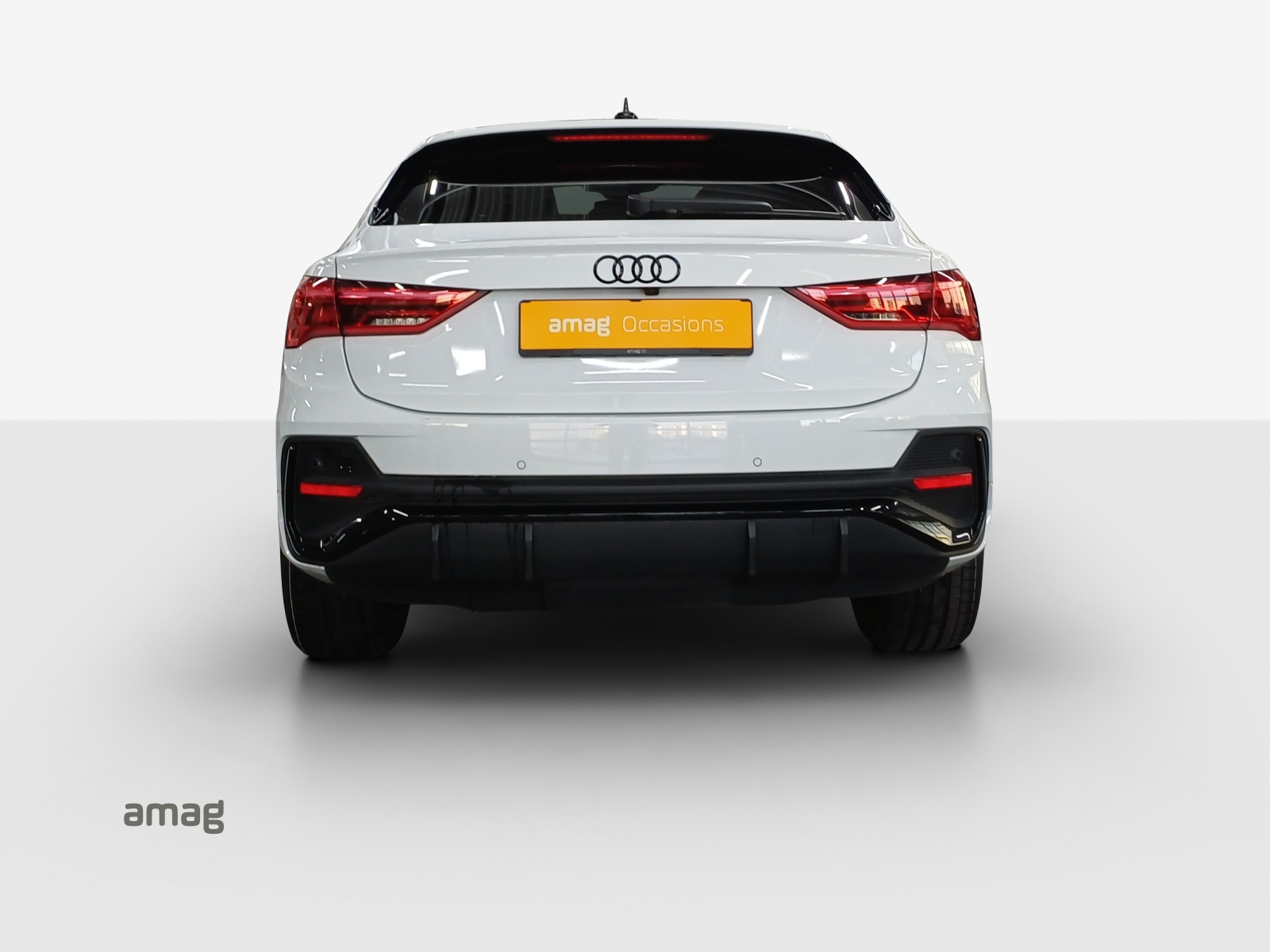 AUDI Q3 Sportback 35 TFSI S line Attraction S-tronic-image-3