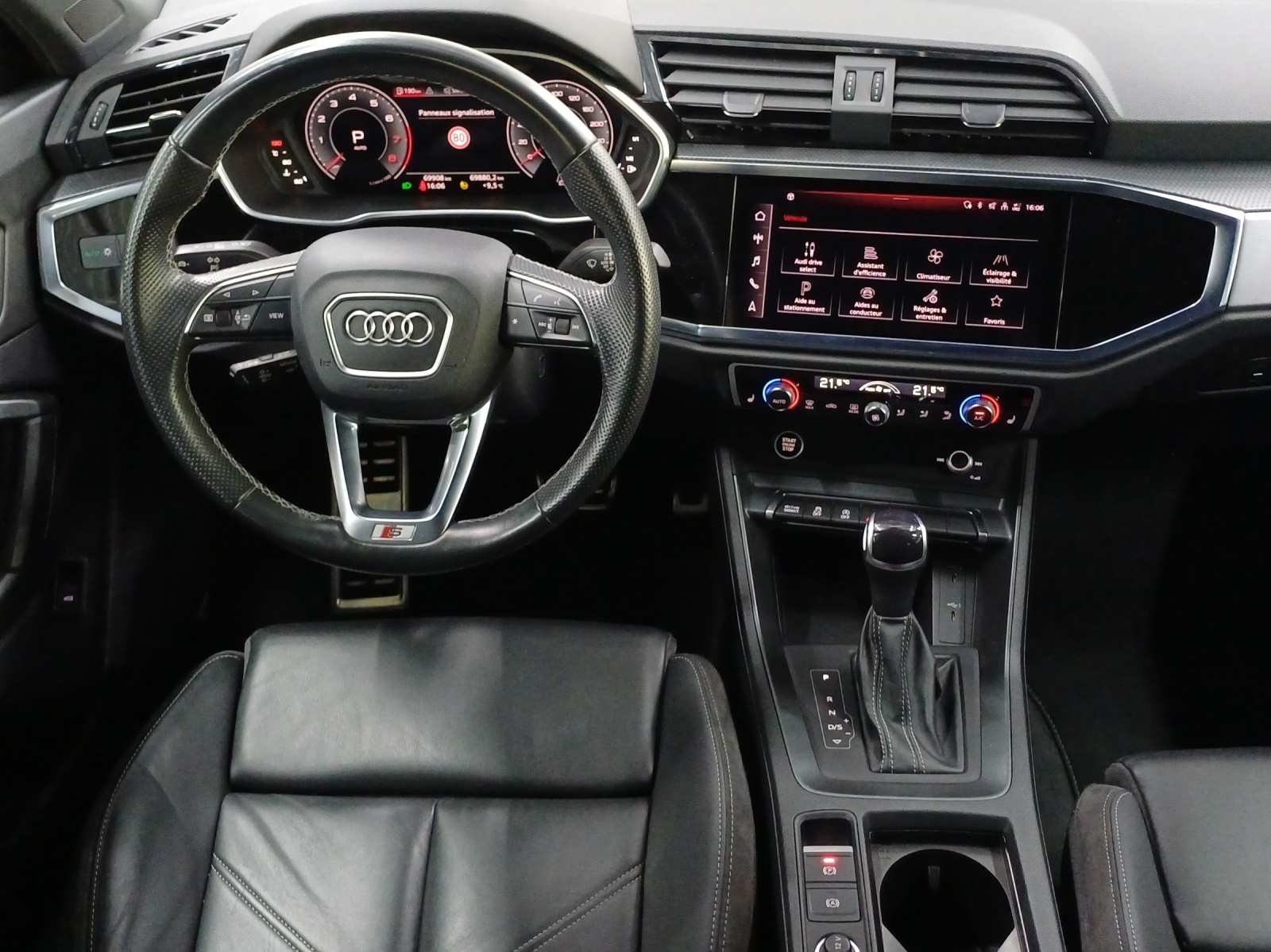AUDI Q3 Sportback 35 TFSI S line Attraction S-tronic-image-8