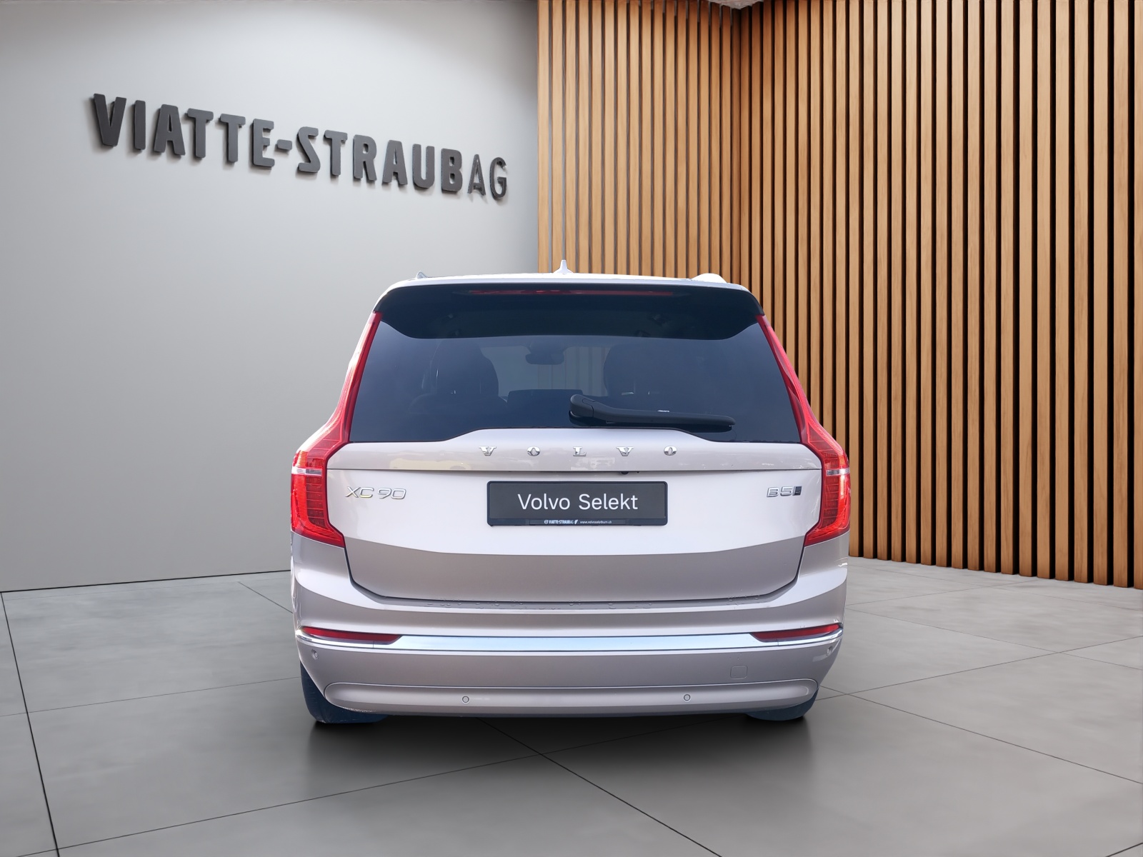 VOLVO XC90 2.0 B5 MH Plus Bright 5P. AWD-image-3
