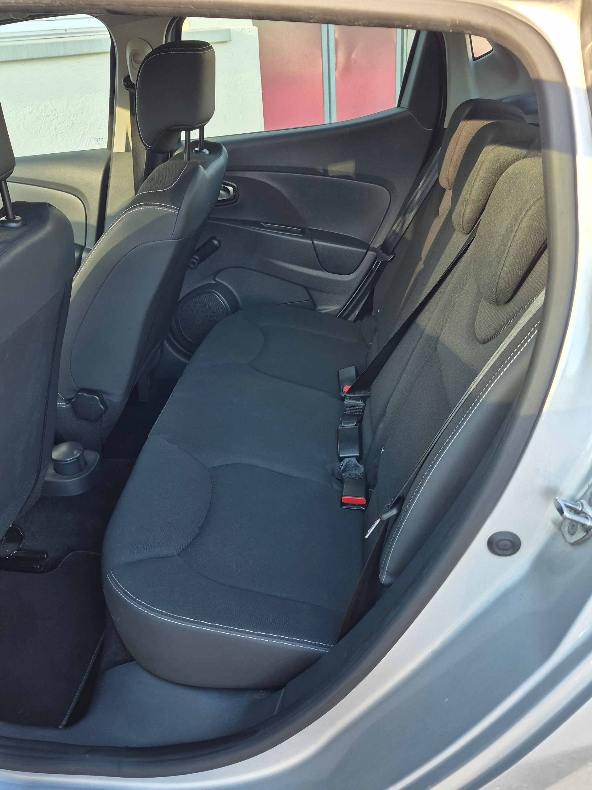 RENAULT Clio 0.9 12V Expression-image-15